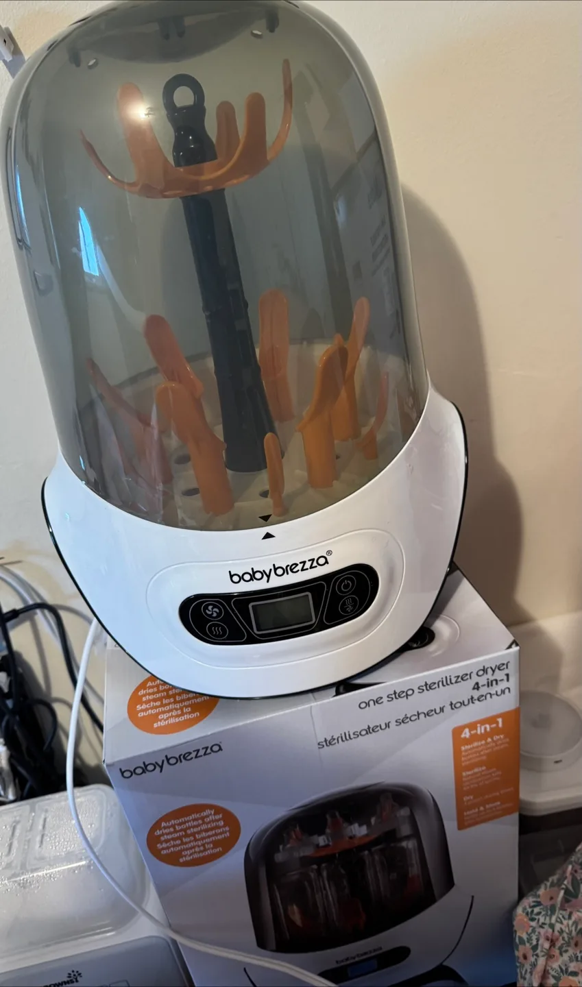 Baby Brezza One-Step Sterilizer Dryer thumbnail