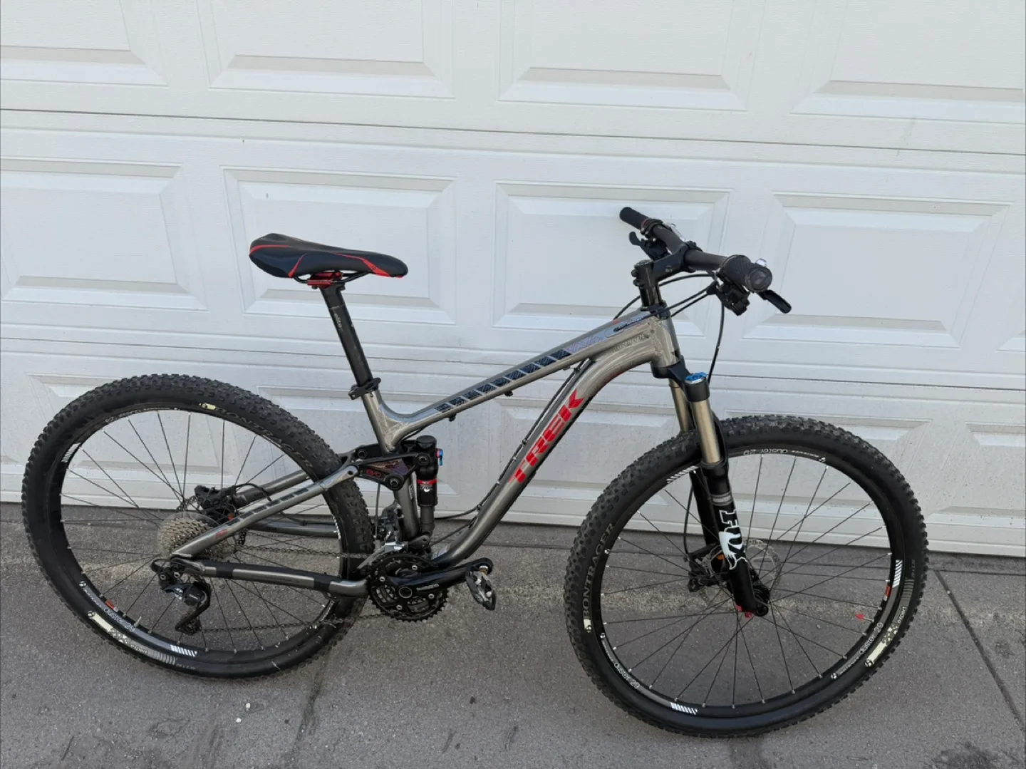Trek Fuel EX 8 Mountain Bike - 17.5" Frame thumbnail
