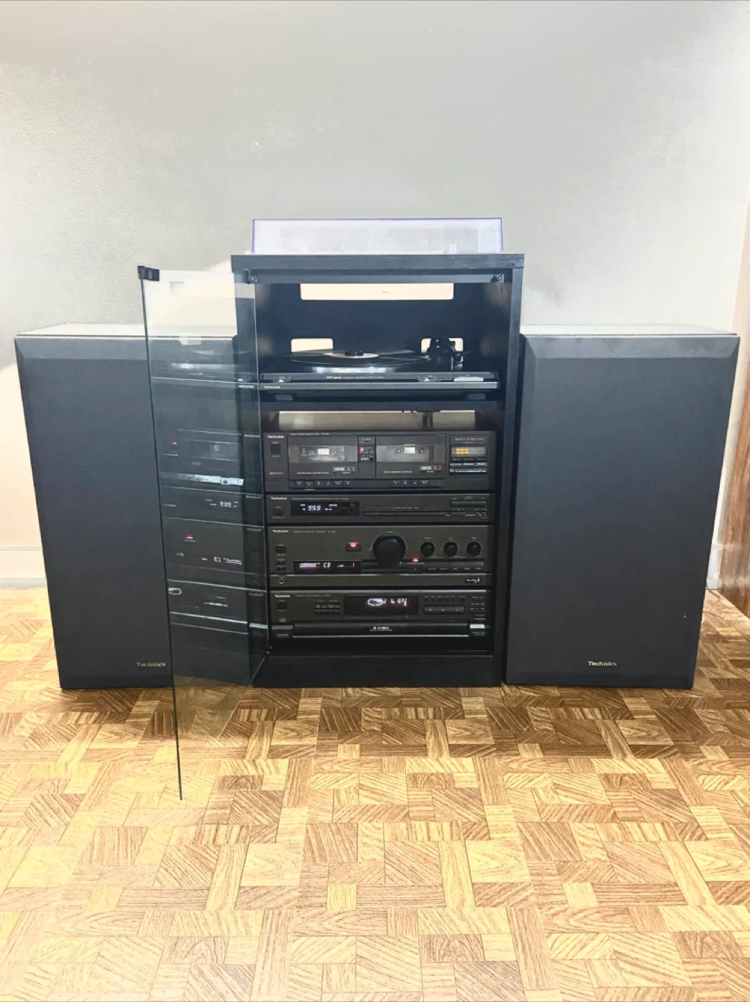 Technics Stereo System with Turntable thumbnail