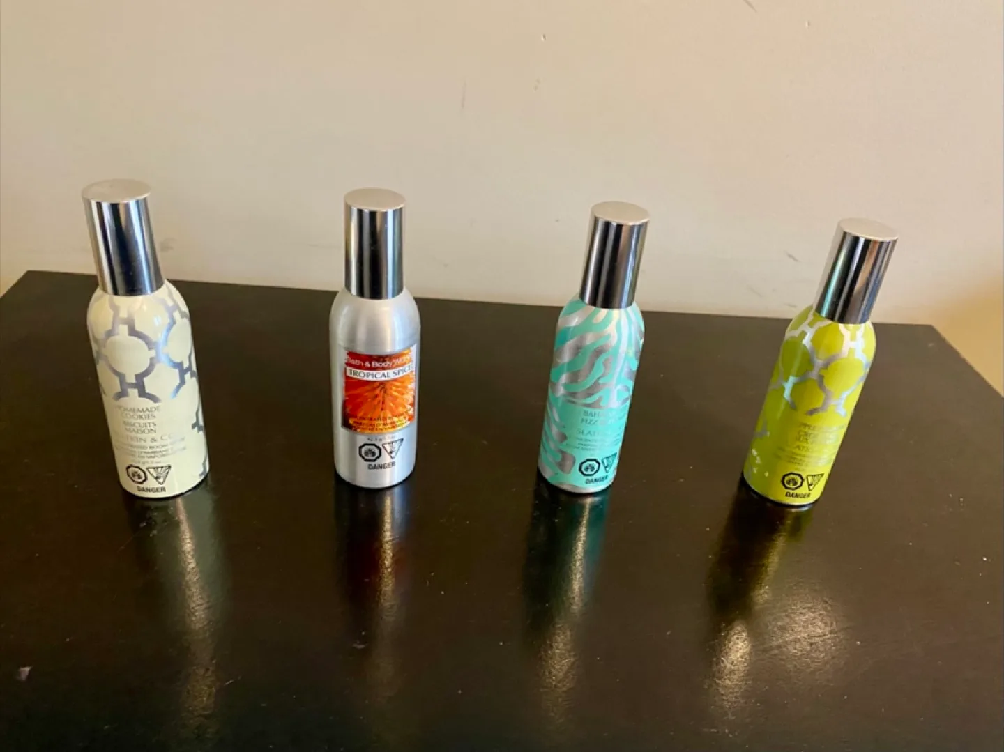 🍁Bath & Body Works Room Sprays thumbnail
