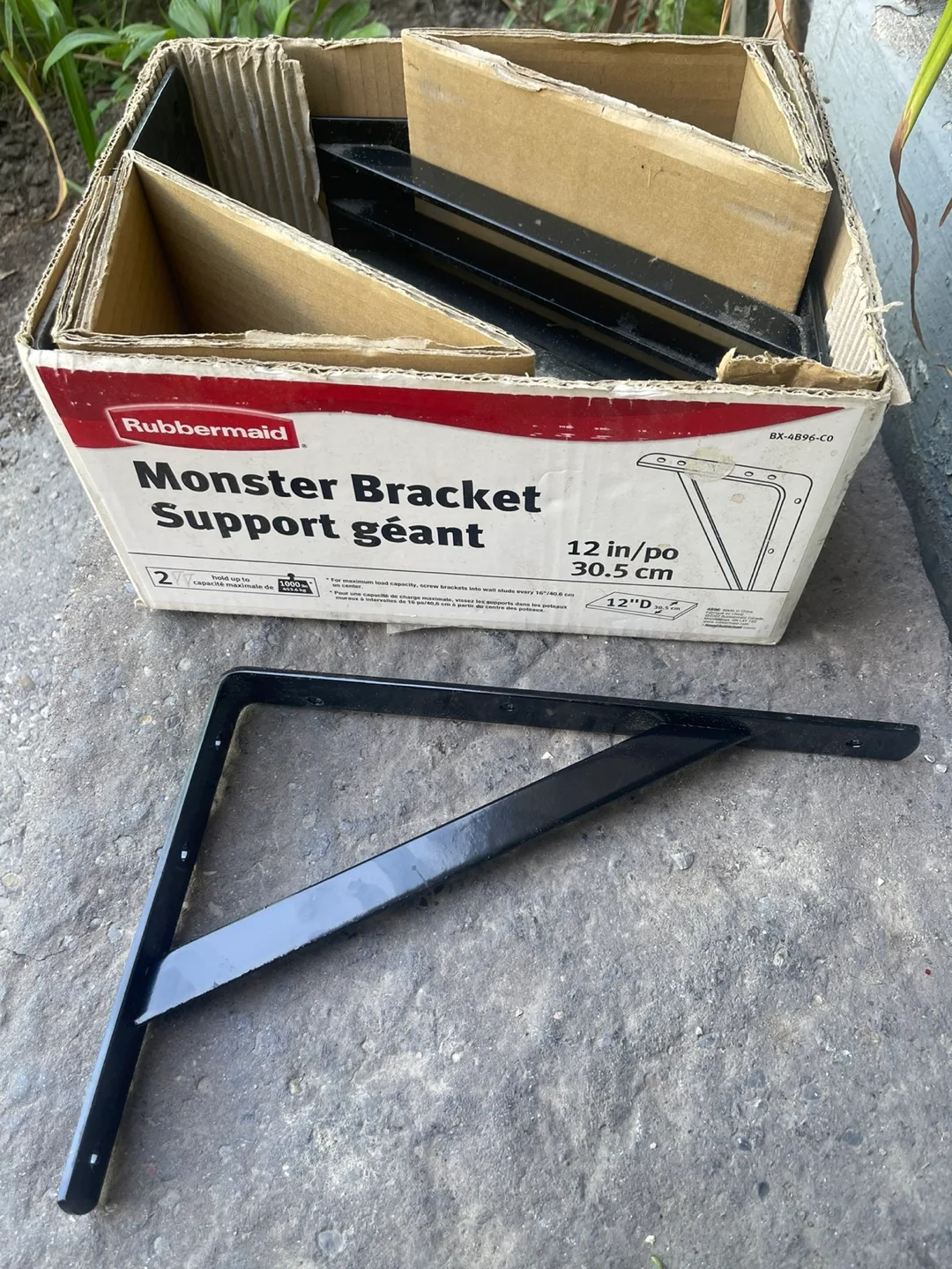 Rubbermaid Monster Bracket - 12 inch/30.5 cm thumbnail