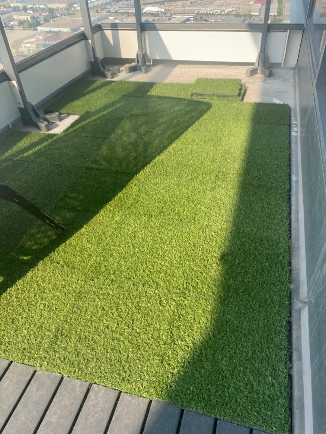 IKEA - RUNNEN Decking, outdoor, artificial grass image indicator(2)