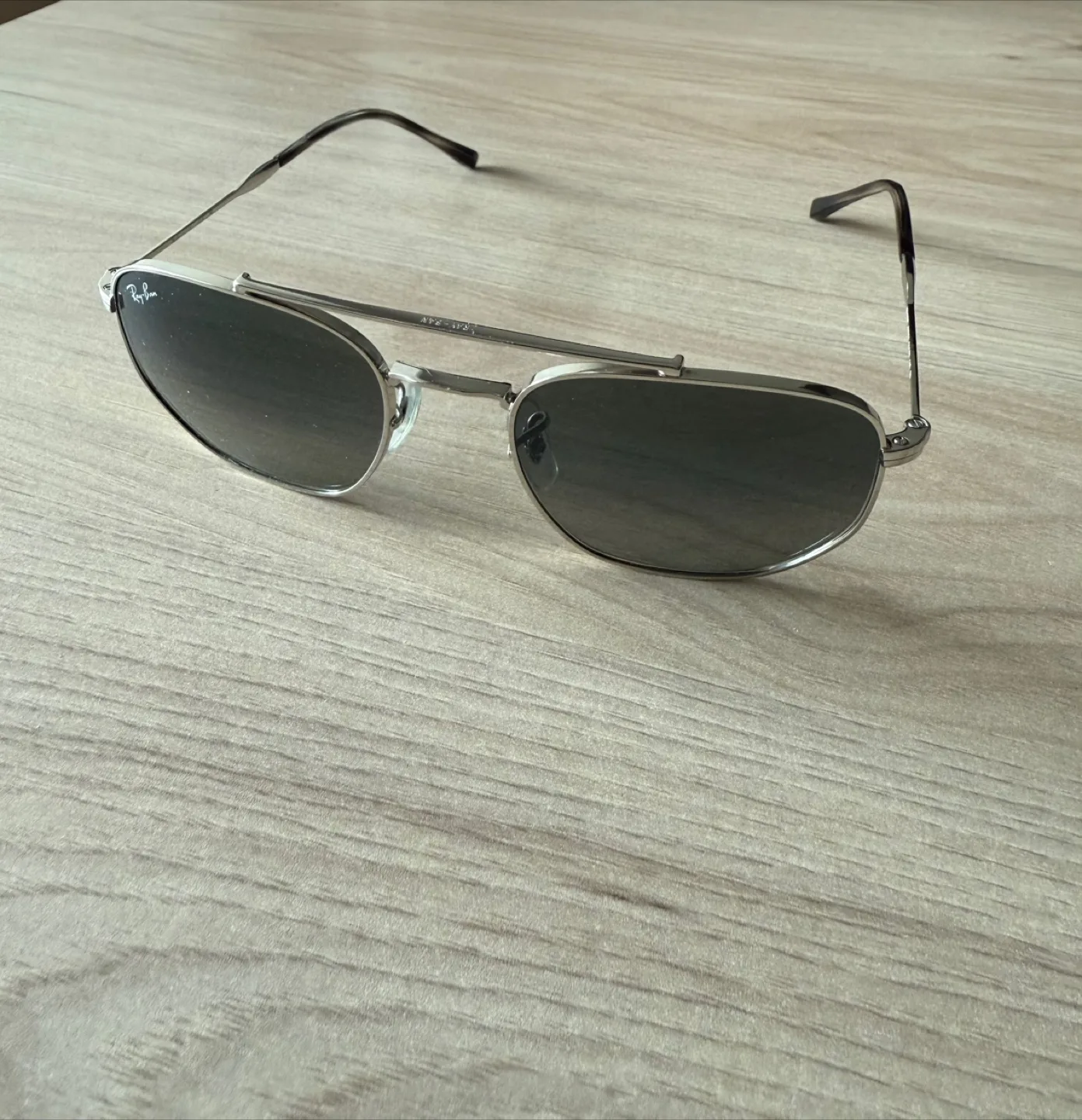 Ray-Ban RB 3707 Silver Aviator Sunglasses thumbnail