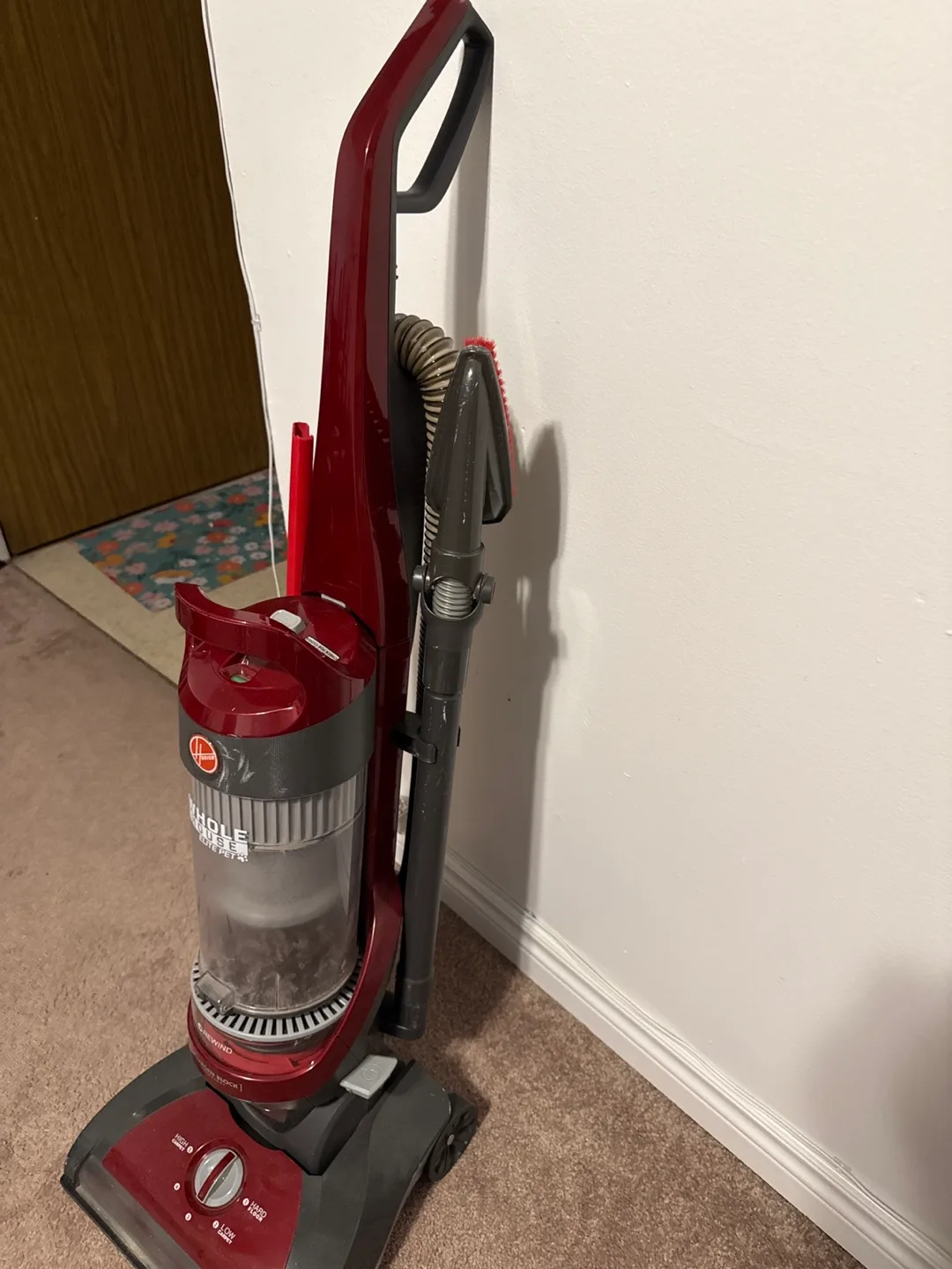 Hoover Whole House Rewind Vacuum image indicator(2)