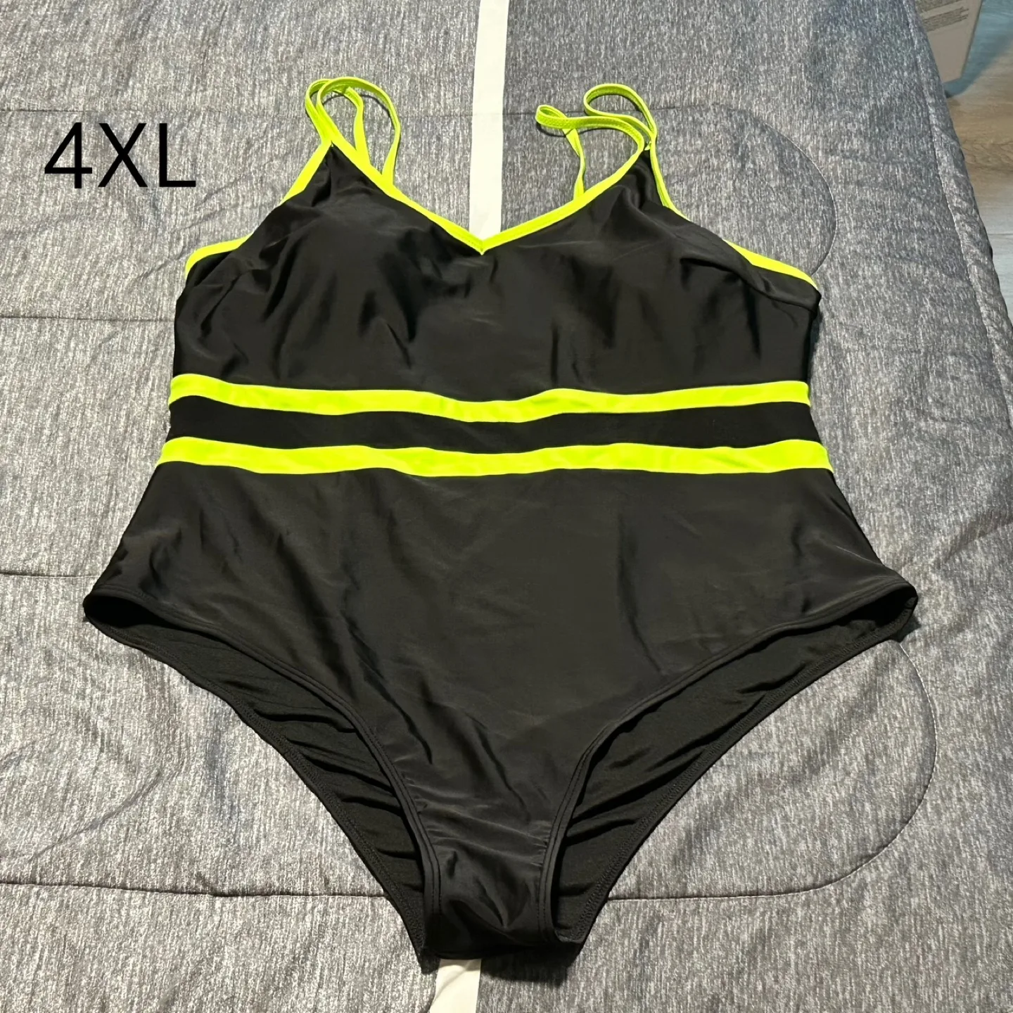 4XL Women’s Plus Size 1-Piece Bathing thumbnail