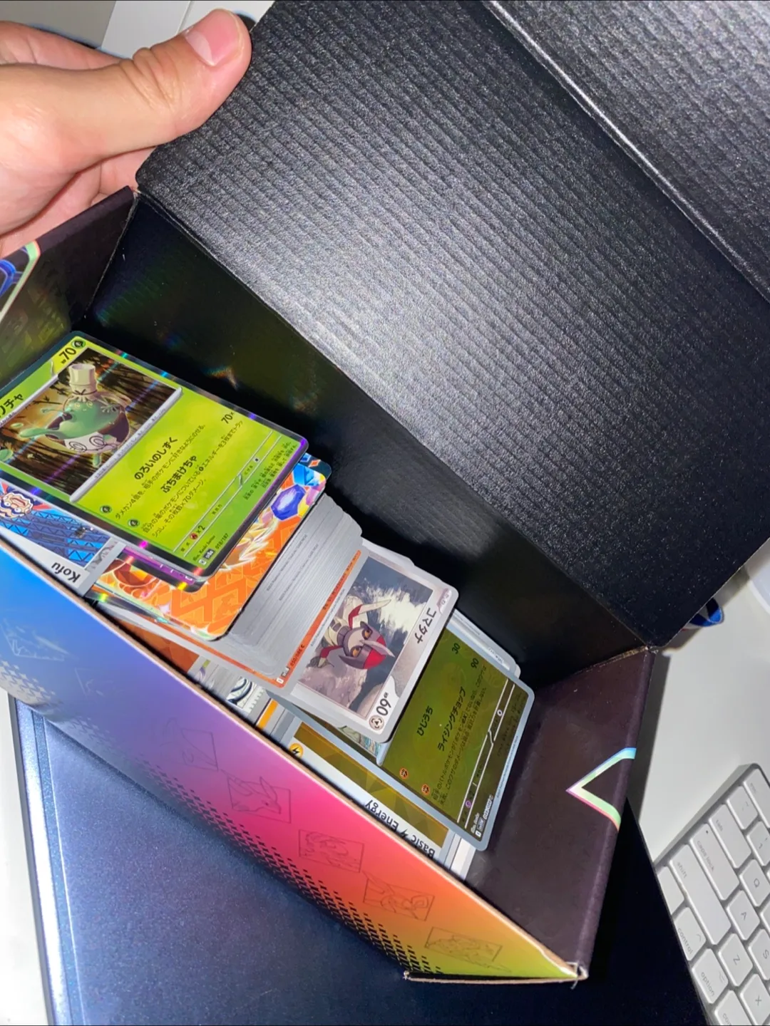 Pokemon Cards Lot thumbnail