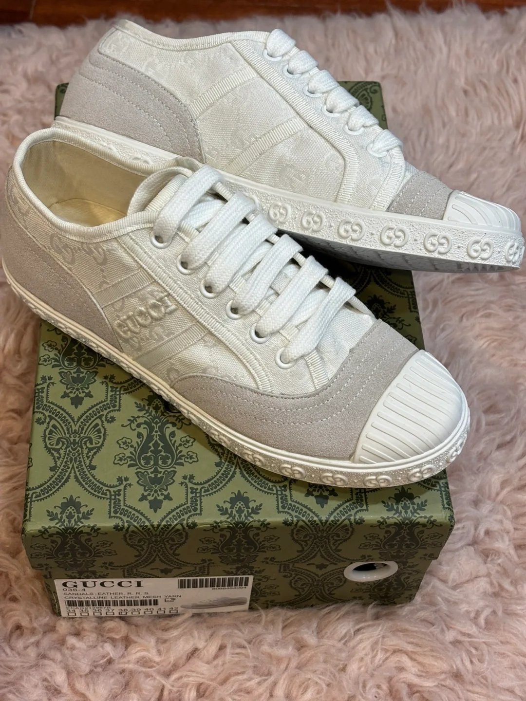 Gucci Women's Sneakers Size 7 thumbnail