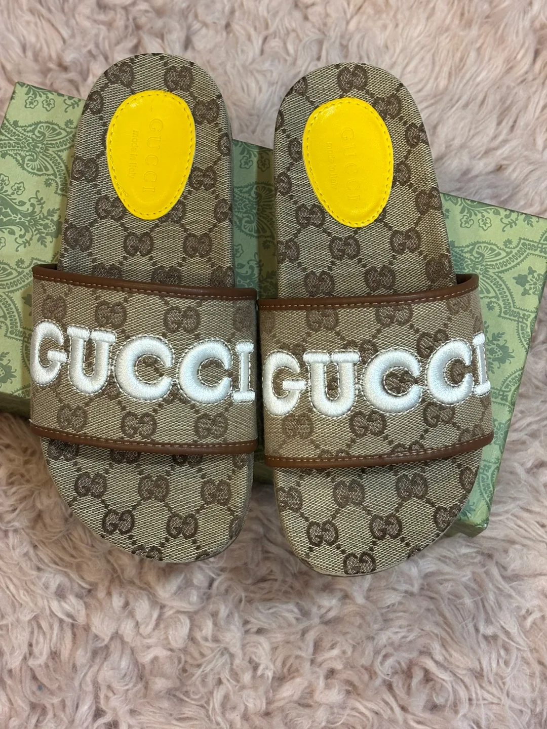 Gucci Slides Size 7 and size 8 thumbnail