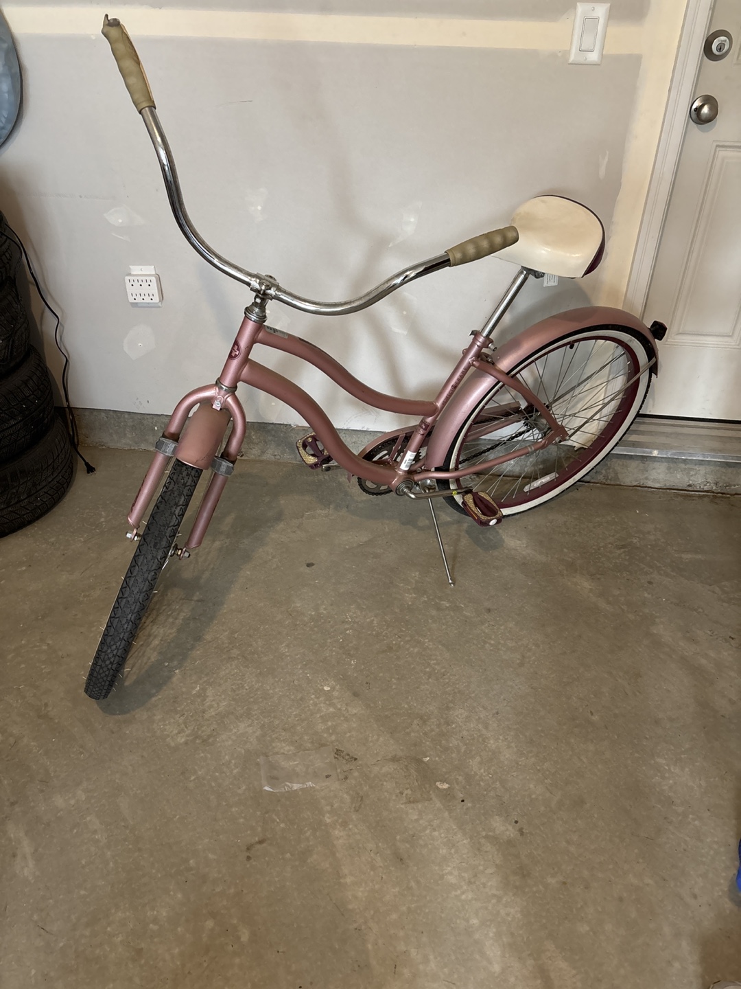 Huffy Pink Cruiser Bike