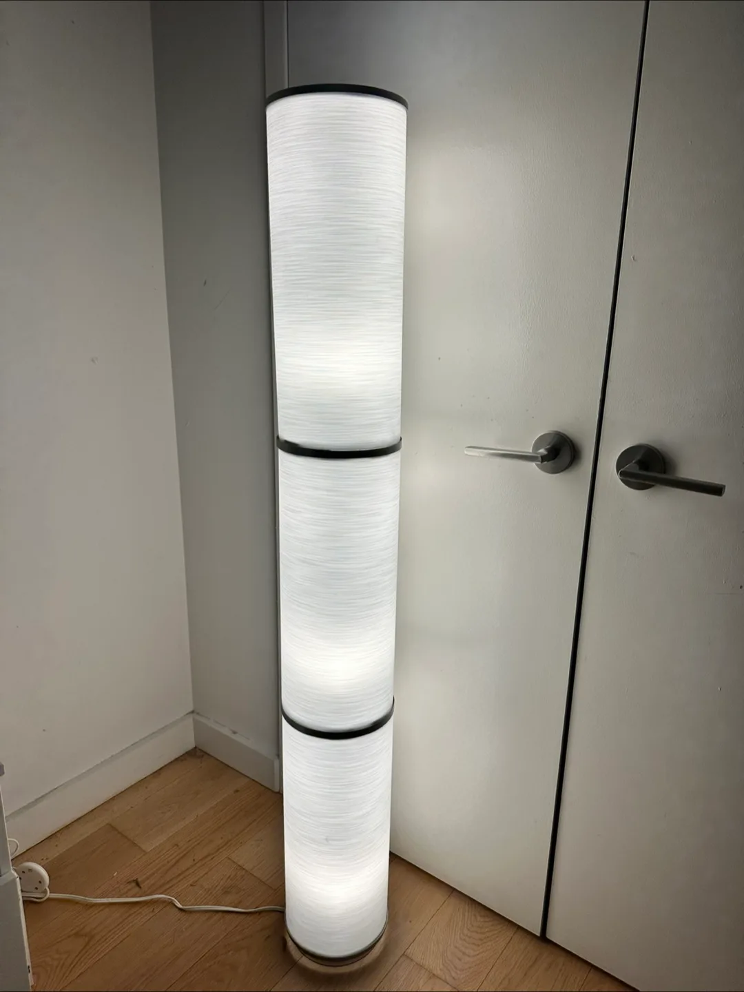 Modern Cylinder Floor Lamp thumbnail