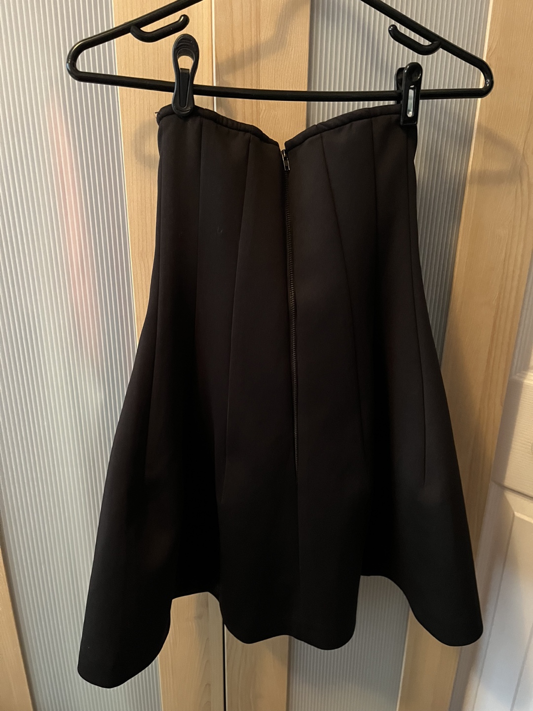 Blaque Label strapless mini dress, Size Small, brand new - photo 2