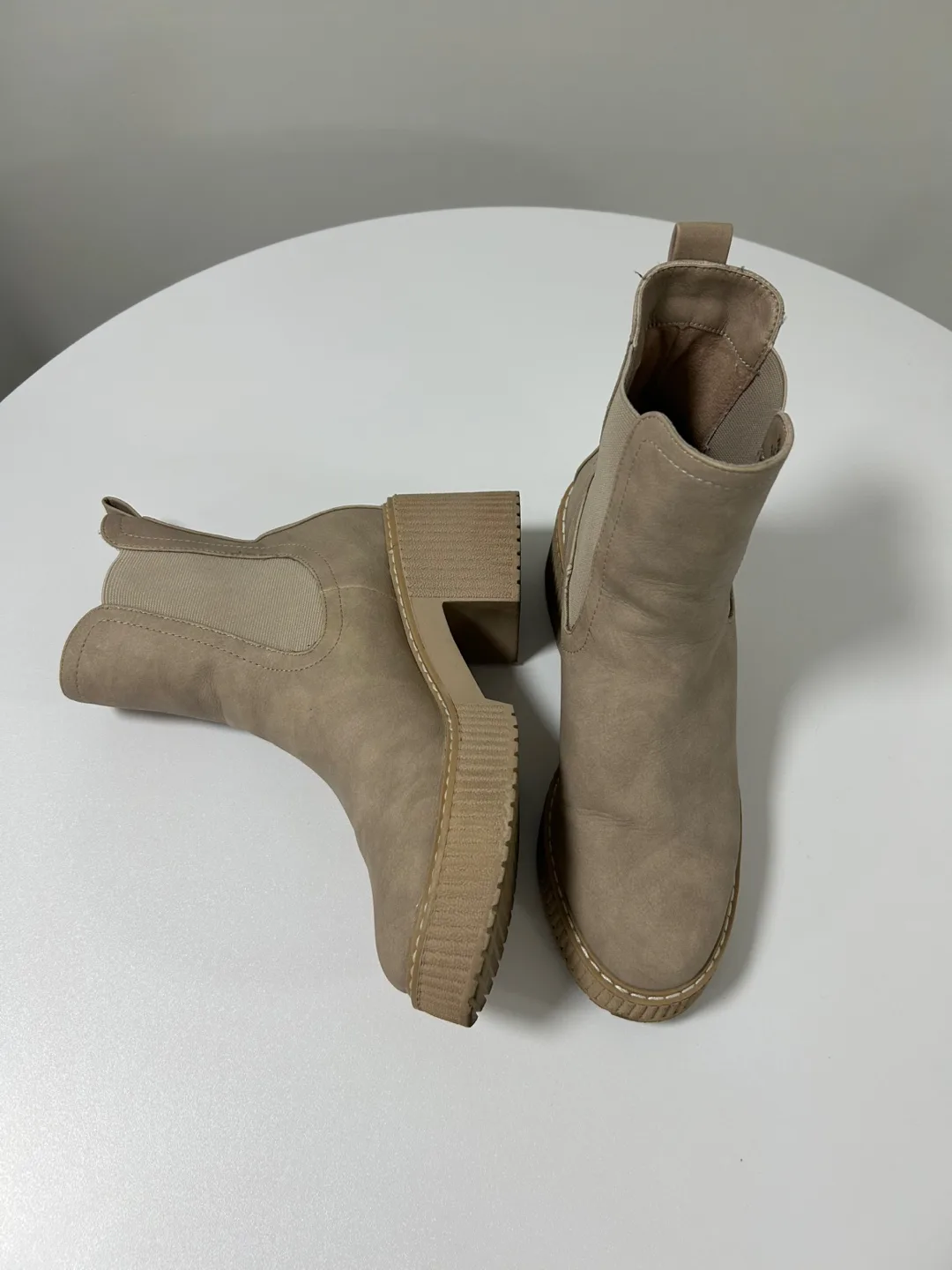 Dolce Vita Danda Women's Boots Size 8 thumbnail