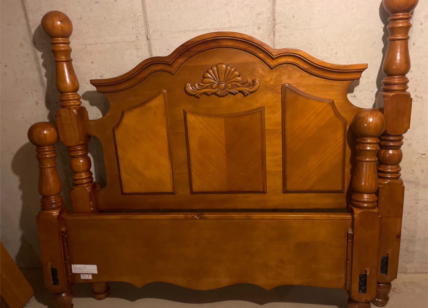 Bedroom Set -  $390 or Best offer - photo 4