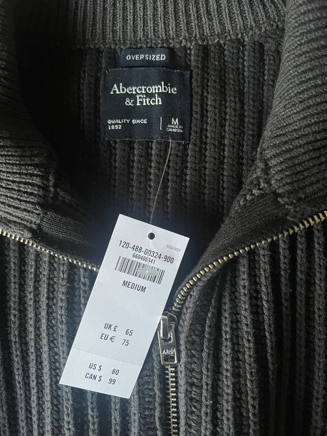 Abercrombie & Fitch Oversized Quarter Zip Sweater image indicator(7)