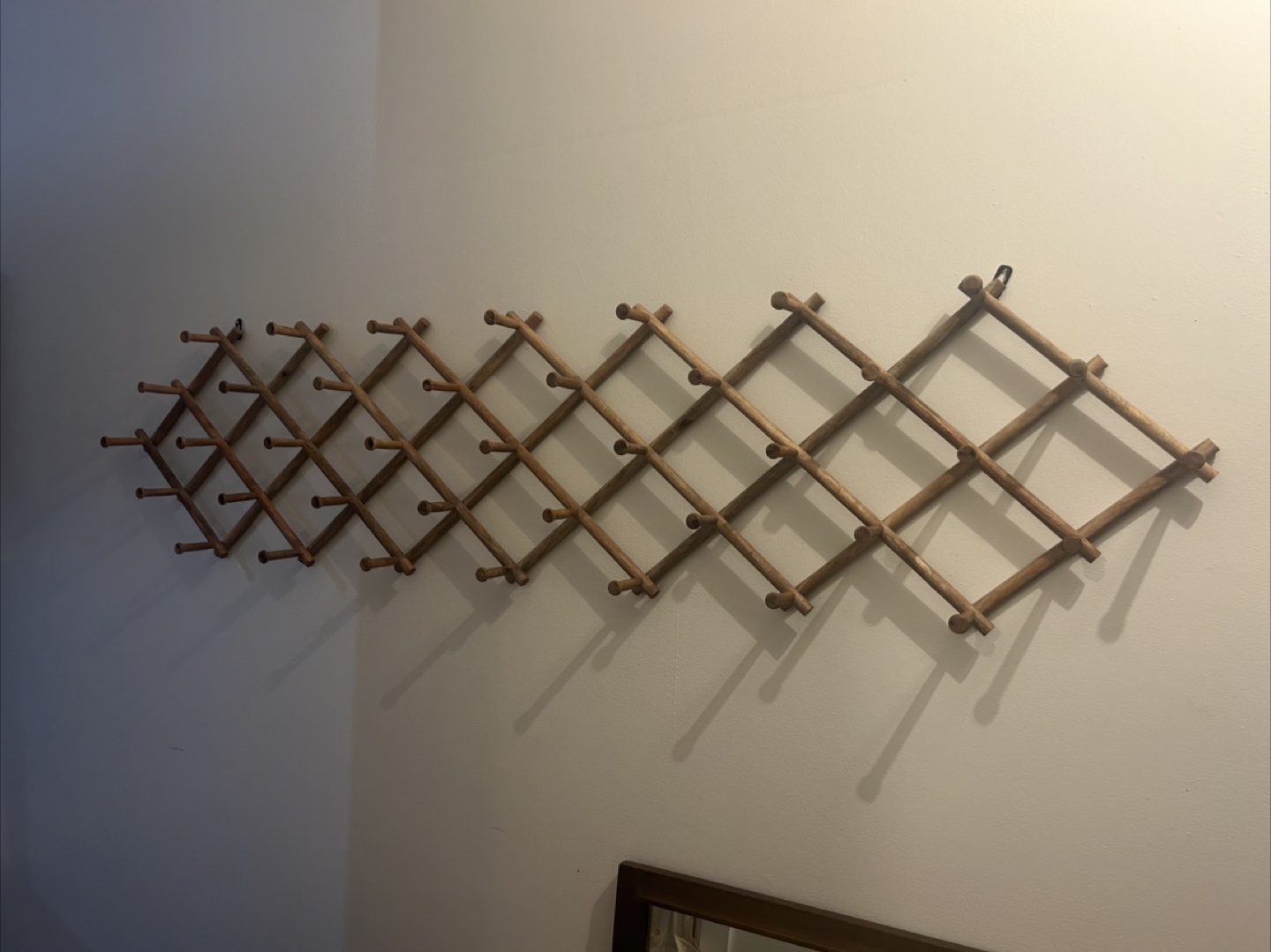 Wooden Accordion Rack