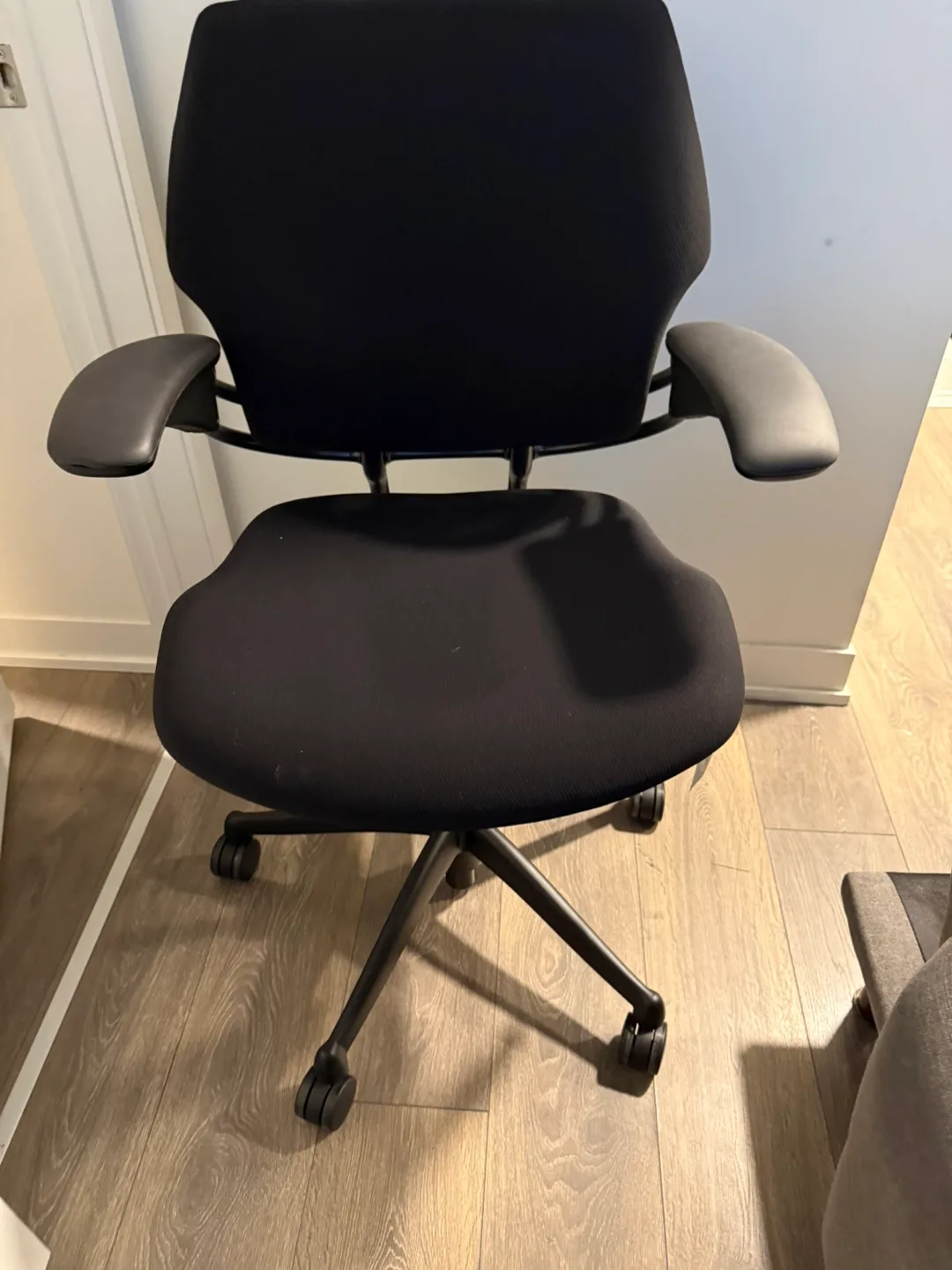 Steelcase Think Chair - Black Office Chair thumbnail