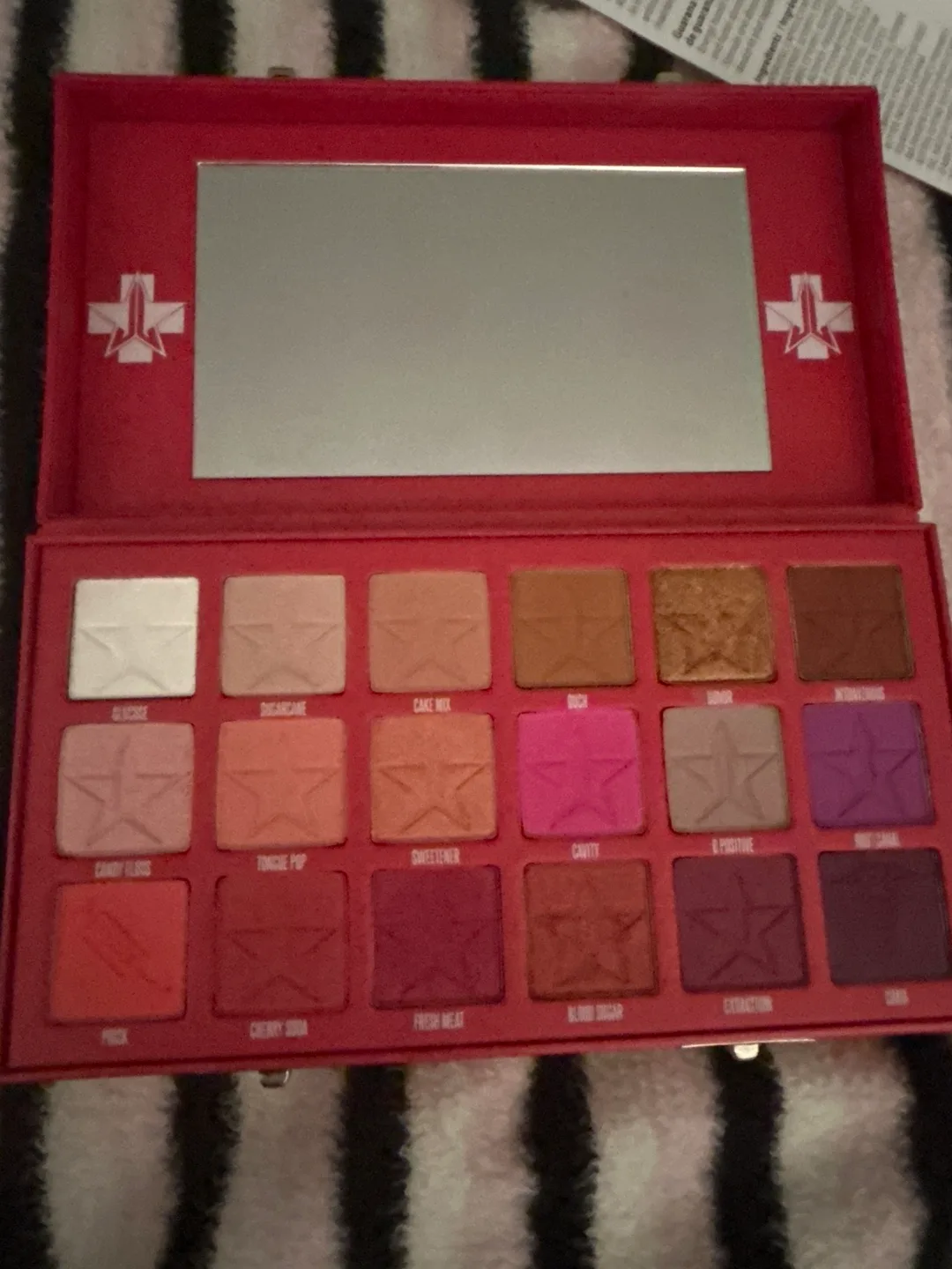 Jeffree Star Blood Sugar Eyeshadow Palette thumbnail