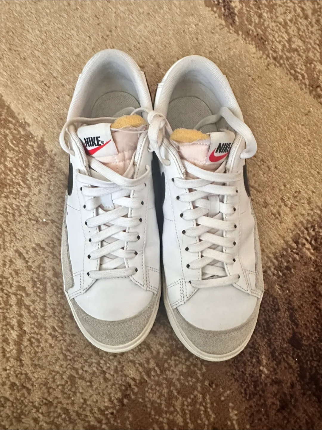 Nike Blazer Low Platform White/Black US 9 image indicator(3)