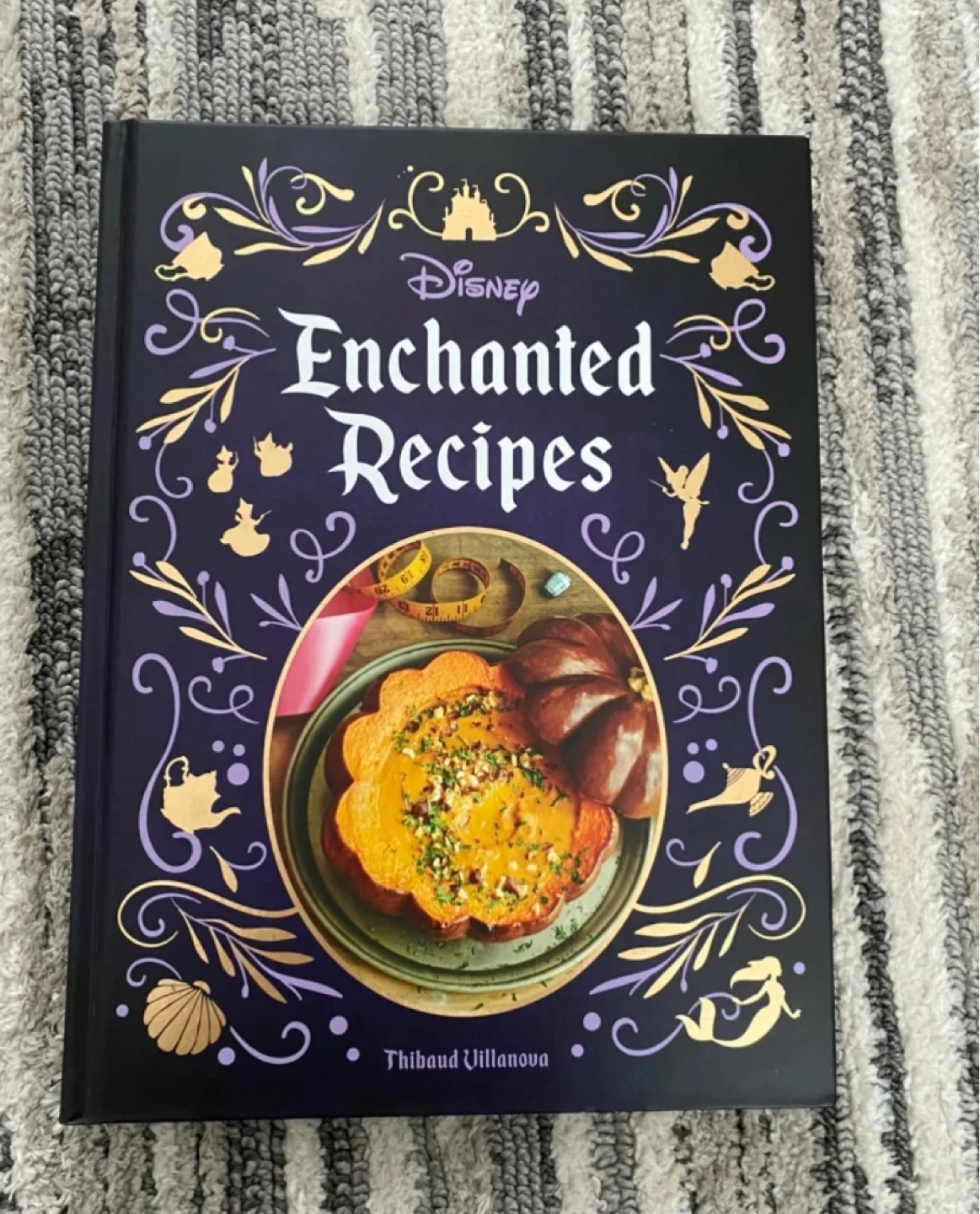 Enchanted Recipes Disney Cook Book thumbnail