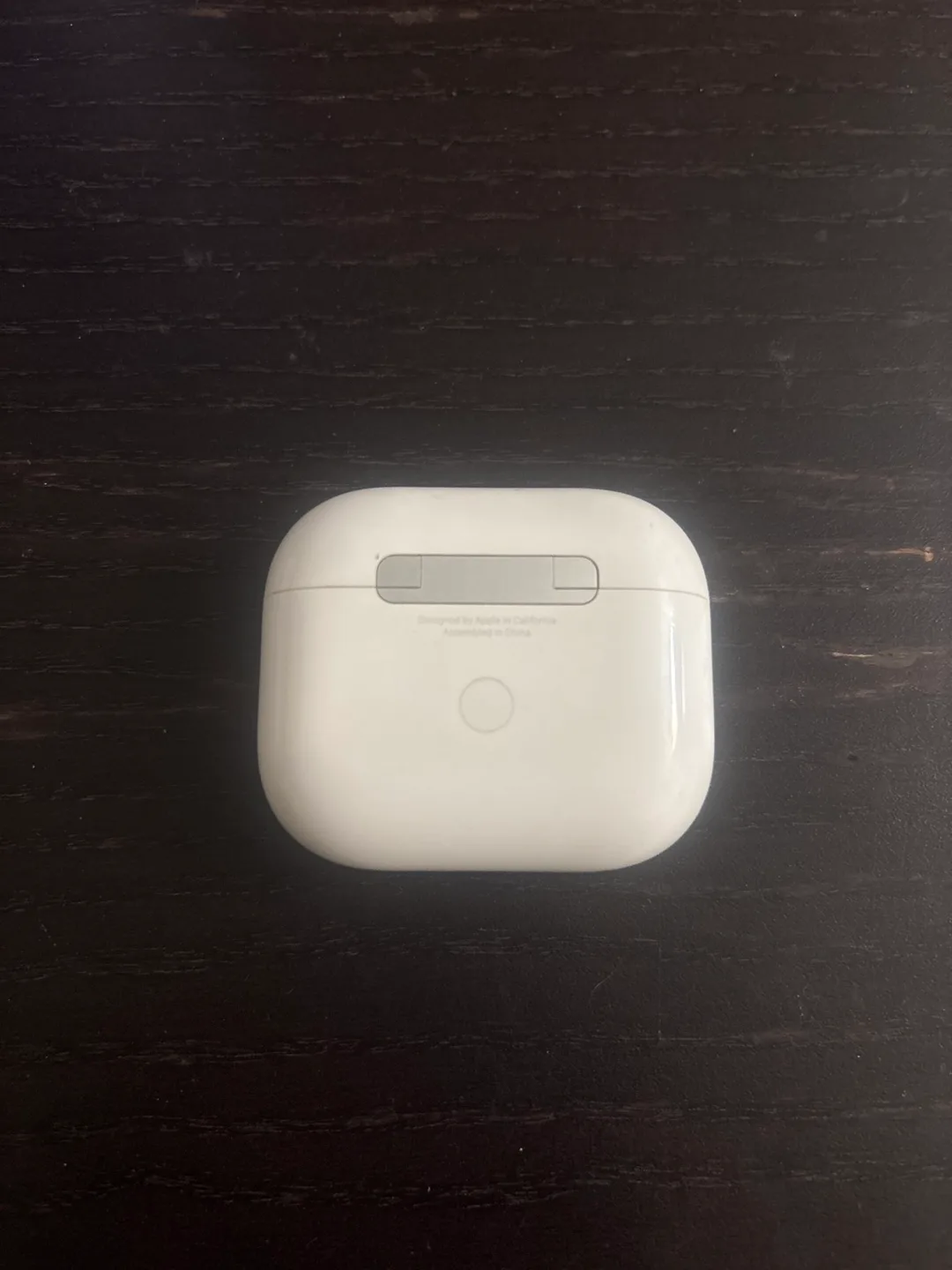 Apple AirPods (3rd generation) image indicator(4)