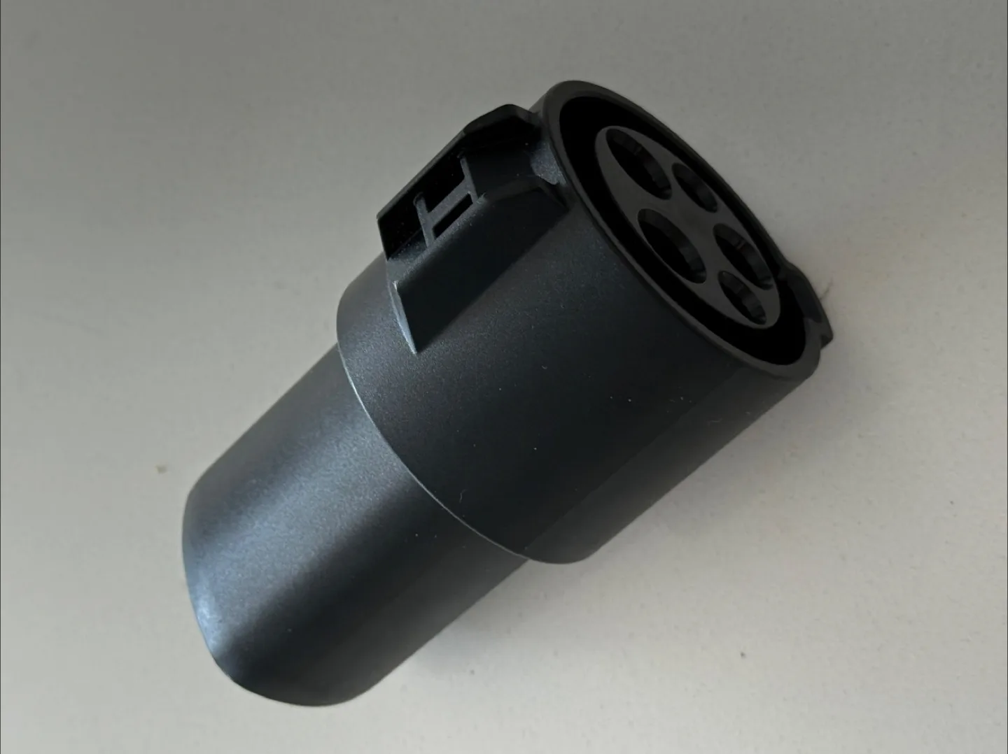 Tesla J1172 adapter image indicator(6)