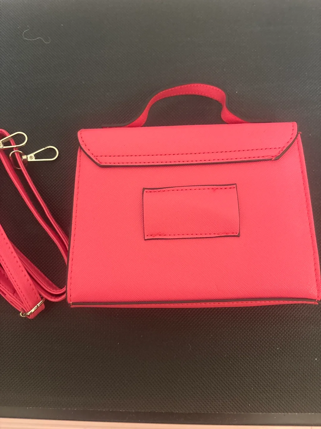 Hot Pink Handbag image indicator(3)