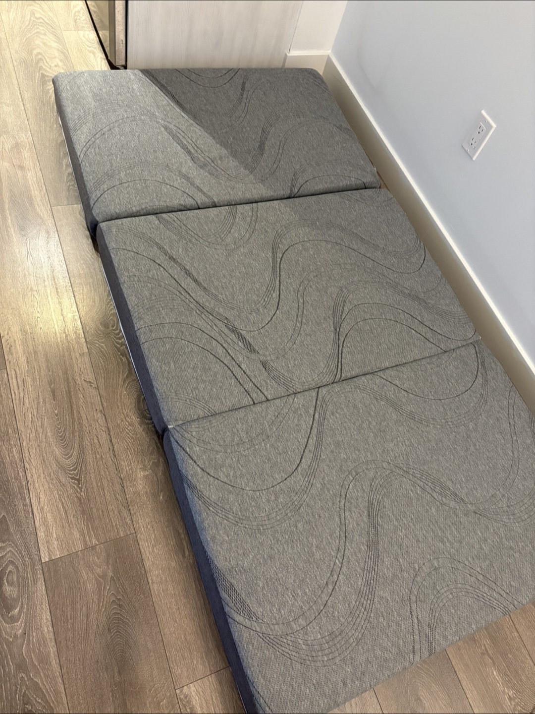 Tri-Fold Twin Mattress - Grey