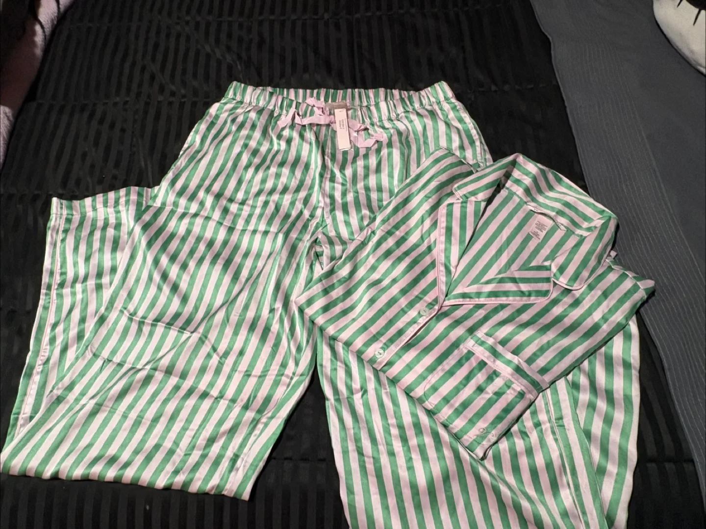 Victoria's Secret Pajama Set - Size M thumbnail