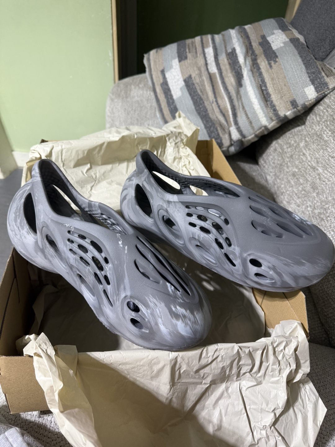 Yeezy Foam Runner MX Granite Size 13 - photo 2