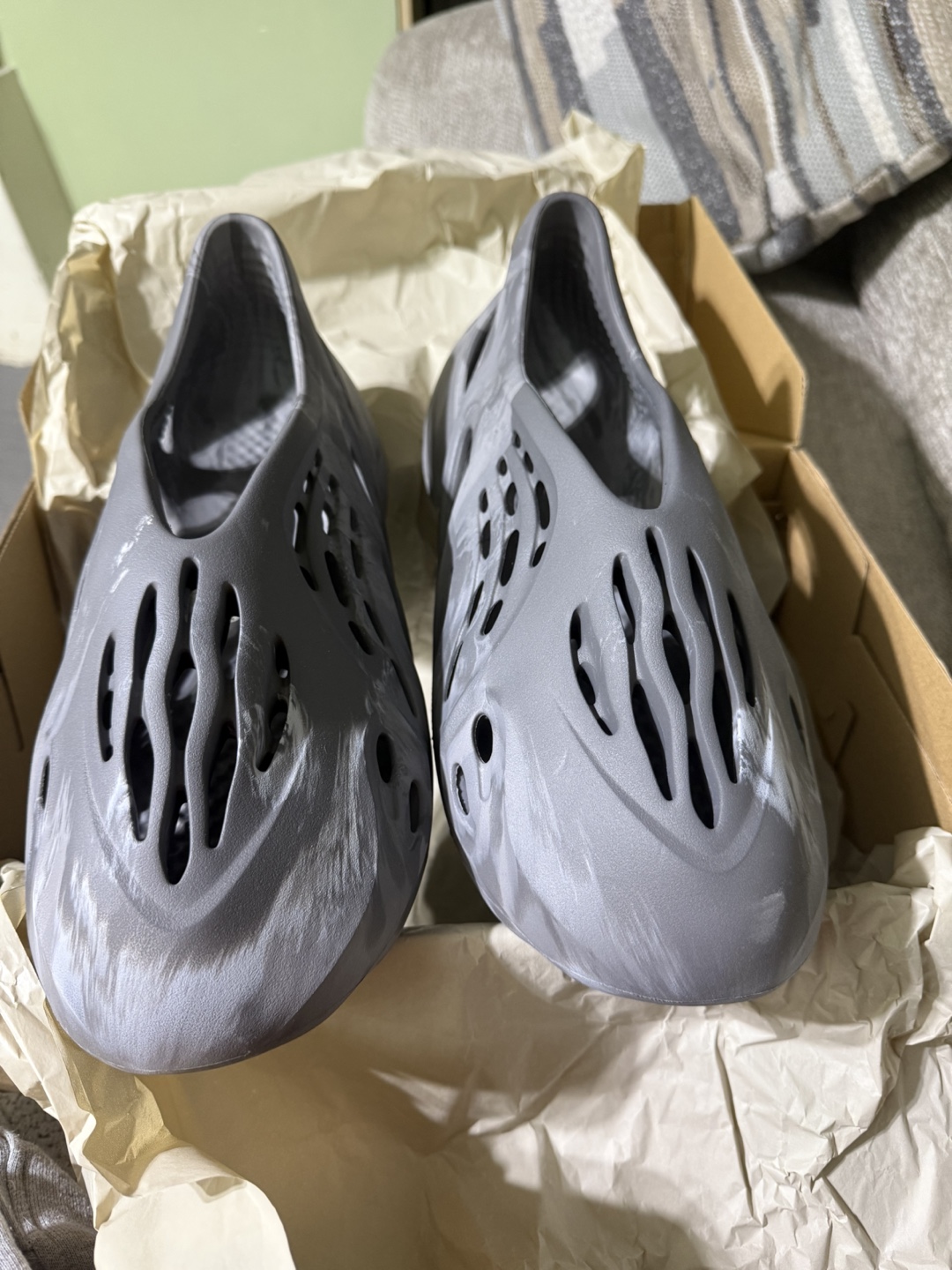 Yeezy Foam Runner MX Granite Size 13 - photo 5