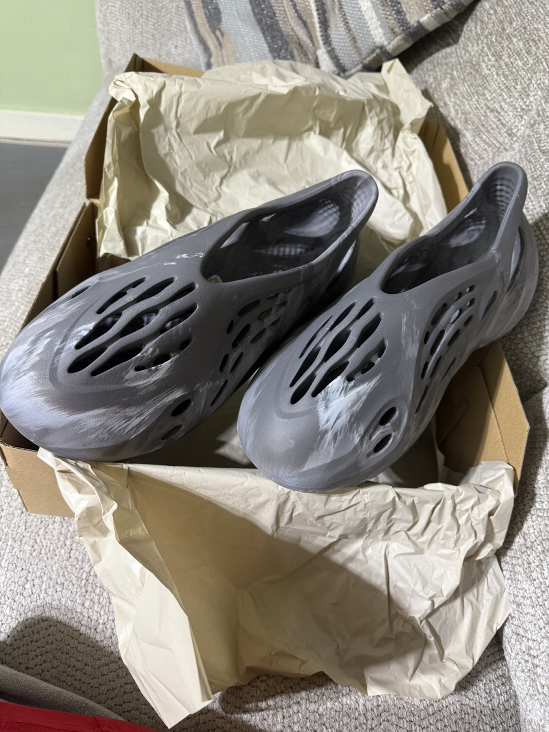 Yeezy Foam Runner MX Granite Size 13 - photo 3