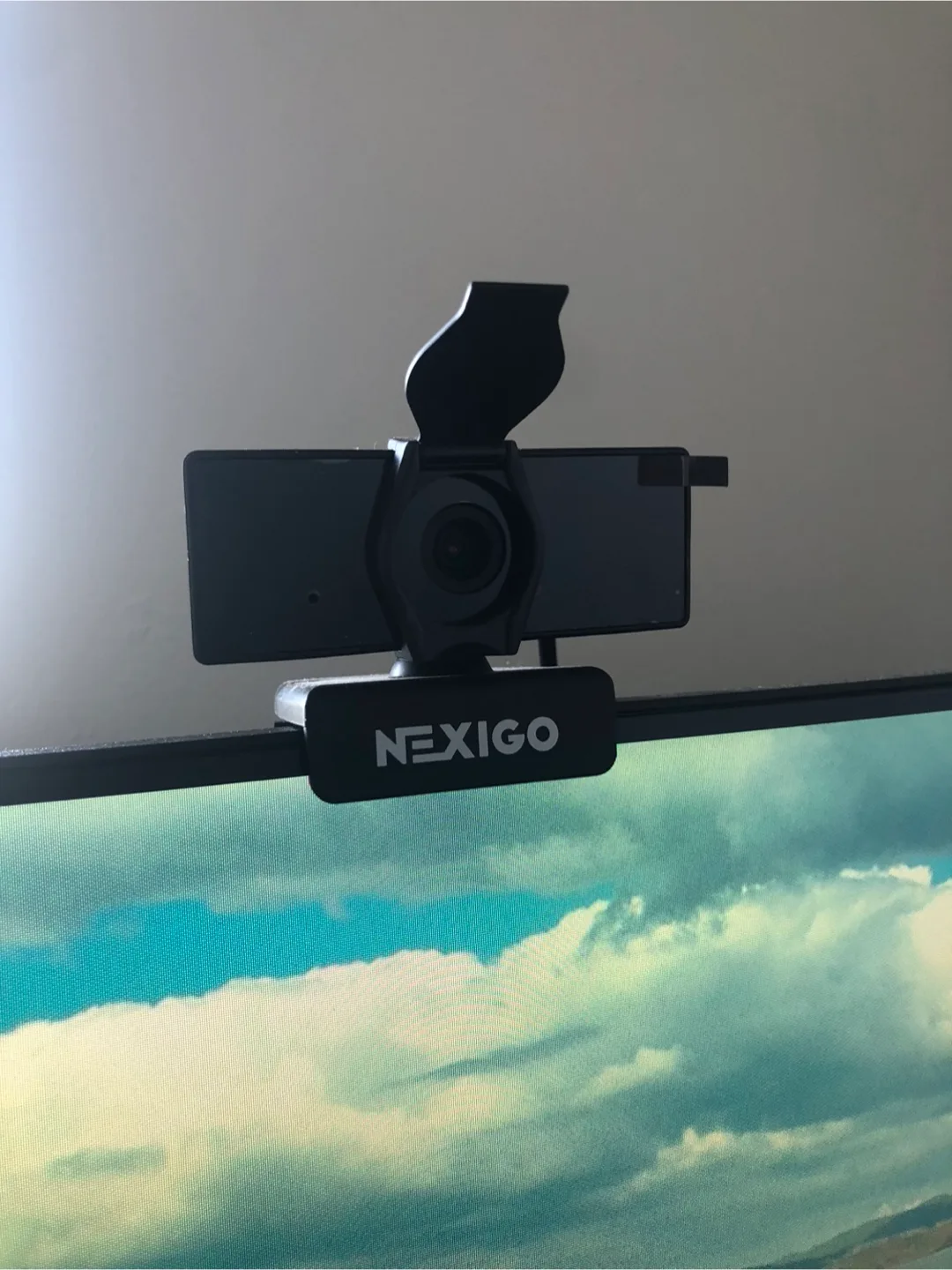 NexiGo 1080P Business Webcam N660 image indicator(2)