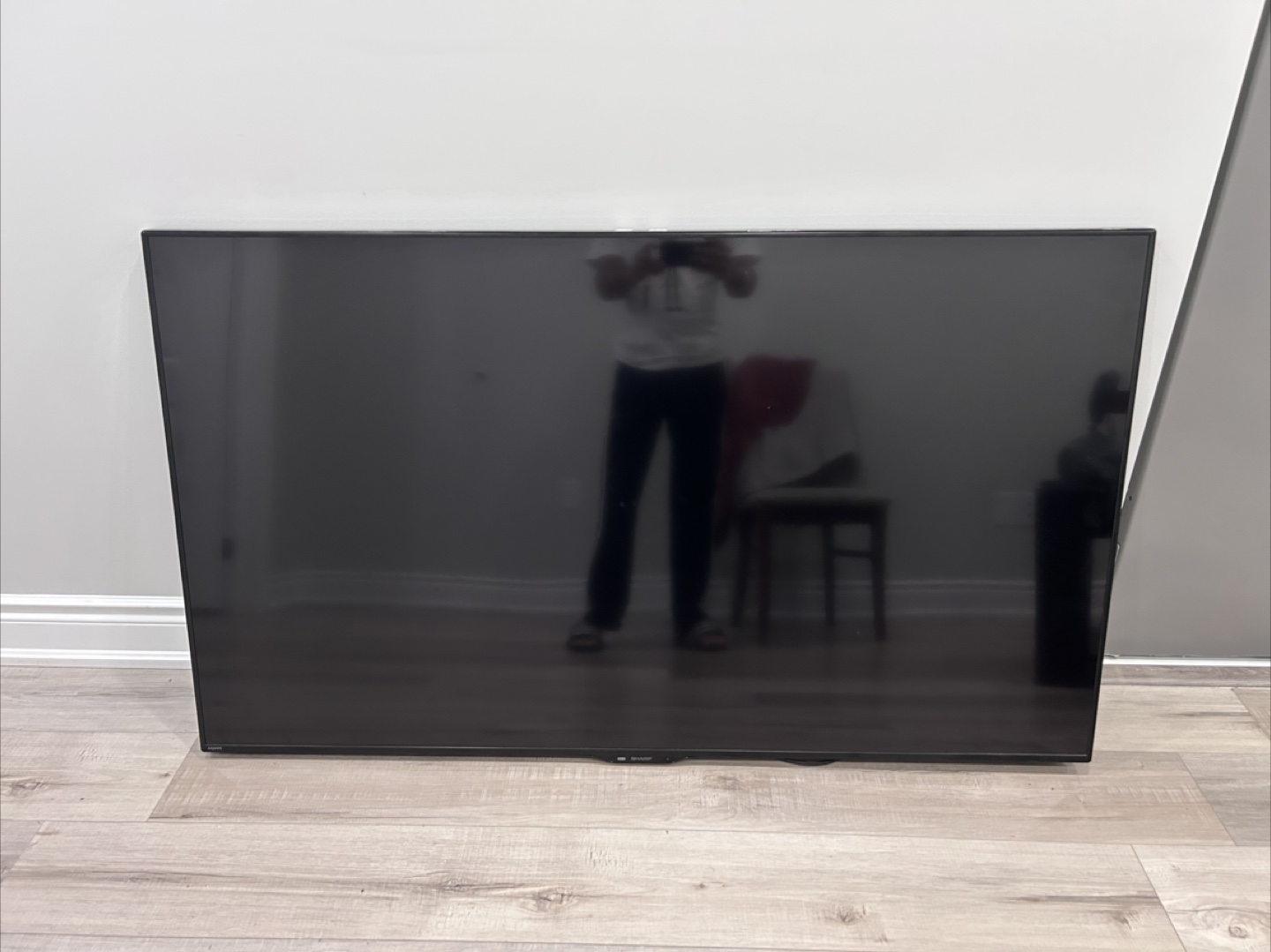 Sharp LC-60LE661U 60" Liquid Crystal TV