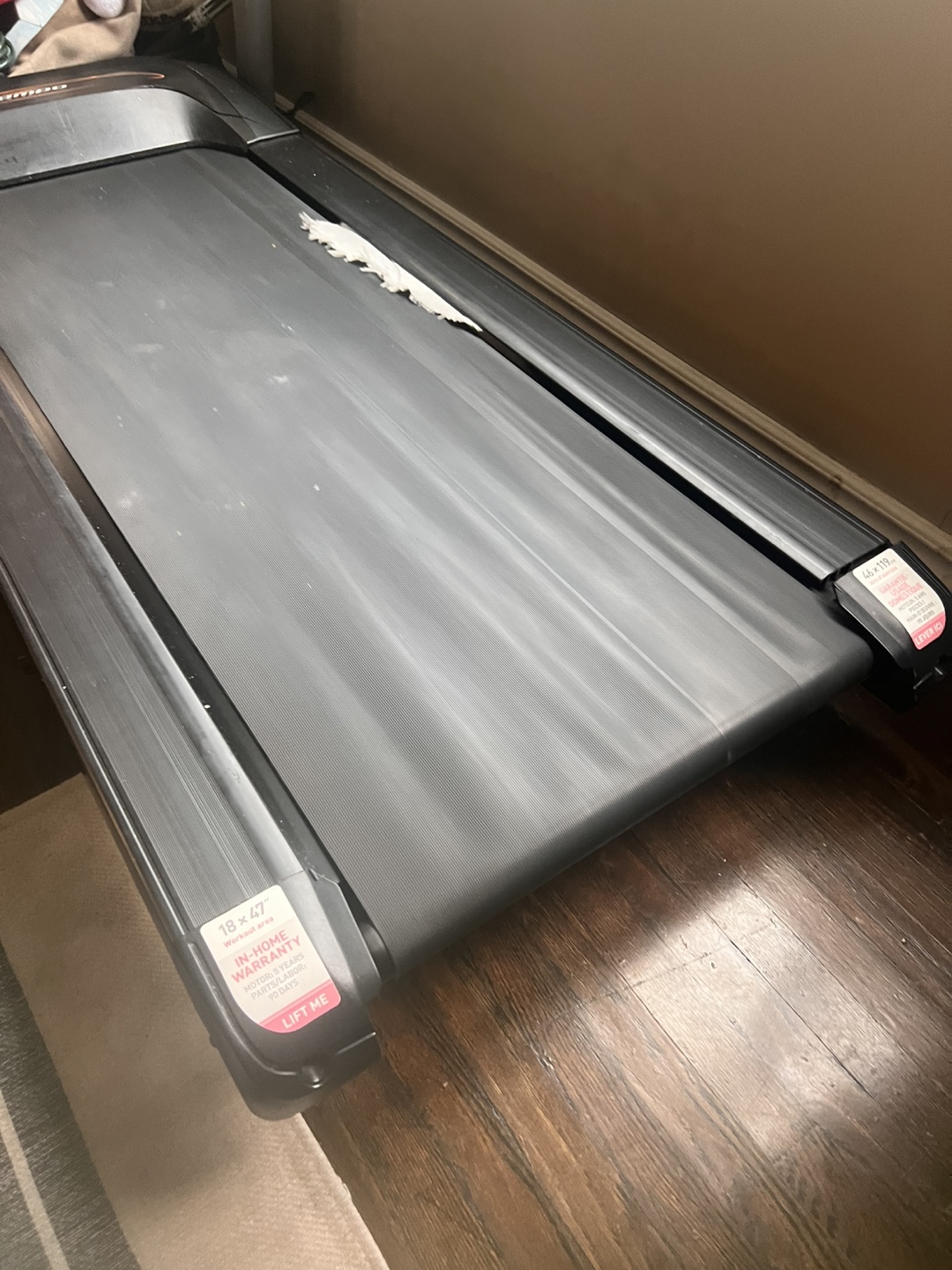 Treadmill - 18 x 47 inches - photo 2