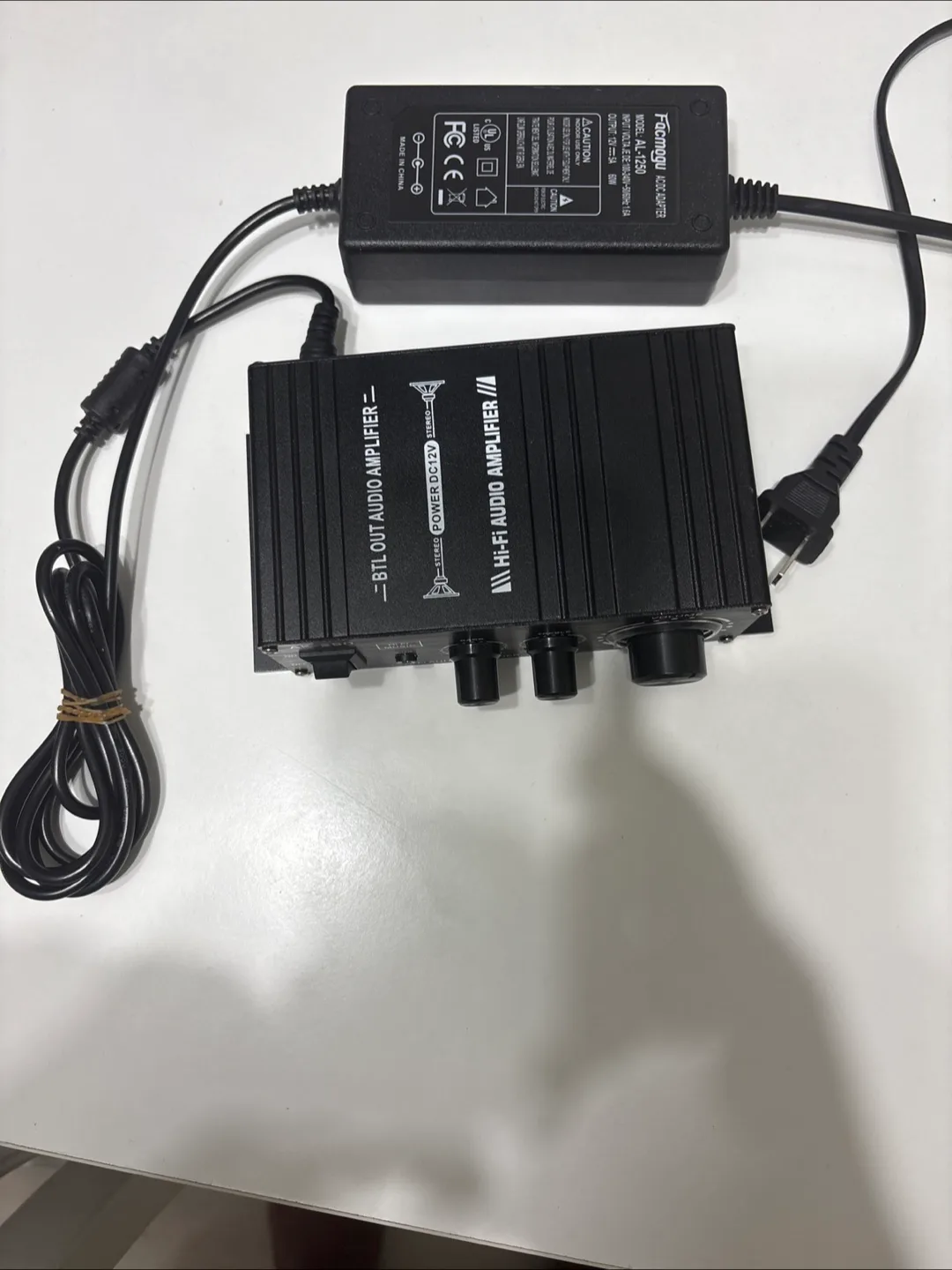 AK-280 Hi-Fi Audio Amplifier thumbnail