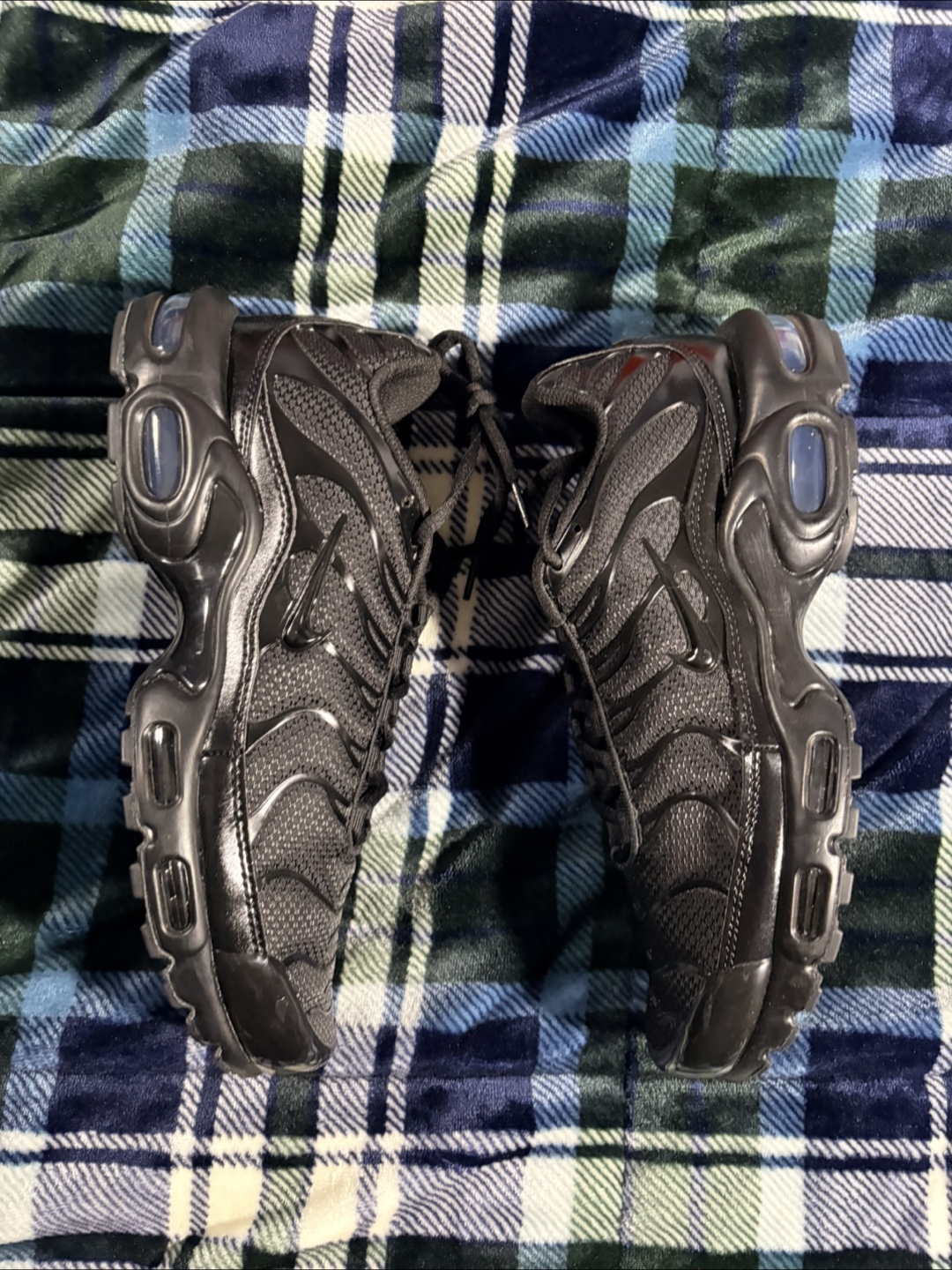 NEW Nike Air Max Plus “Triple Black” – Size 10 - photo 4