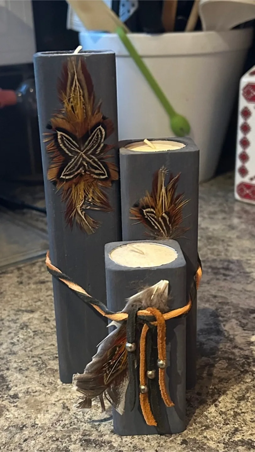 Feather Decorated Candle Set thumbnail