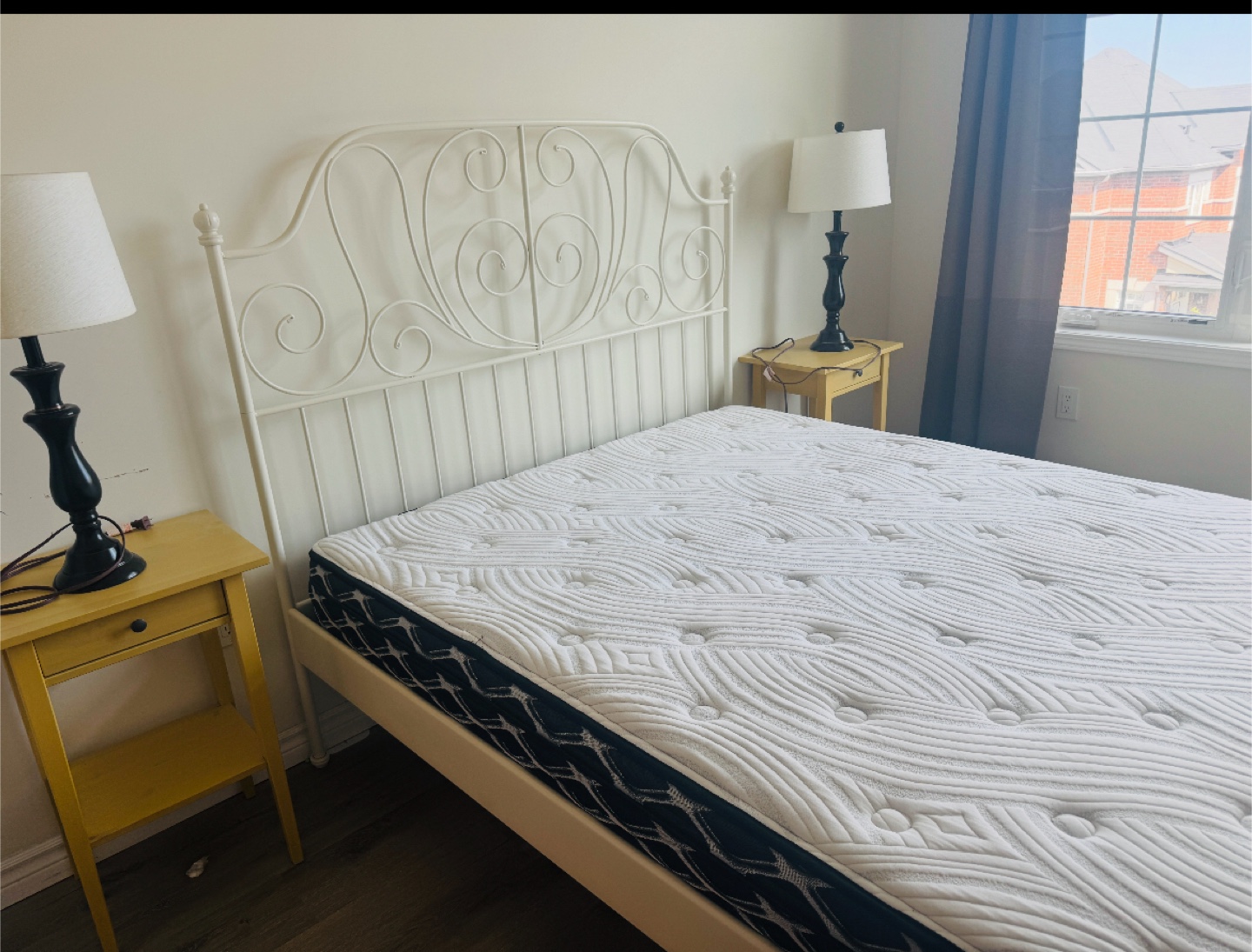 Queen Size Mattress With Frame
