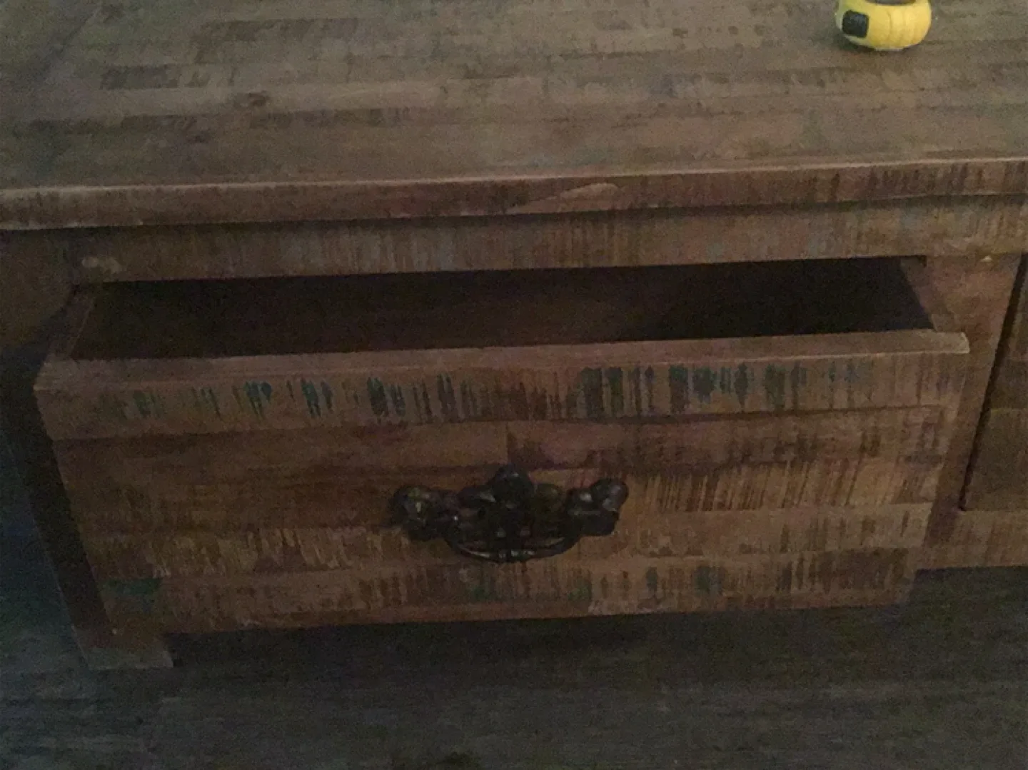 🇨🇦Rustic Wood Coffee Table with Drawers image indicator(3)