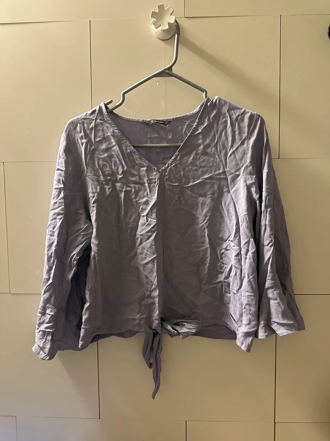 Tanqurisin Grey Blouse thumbnail