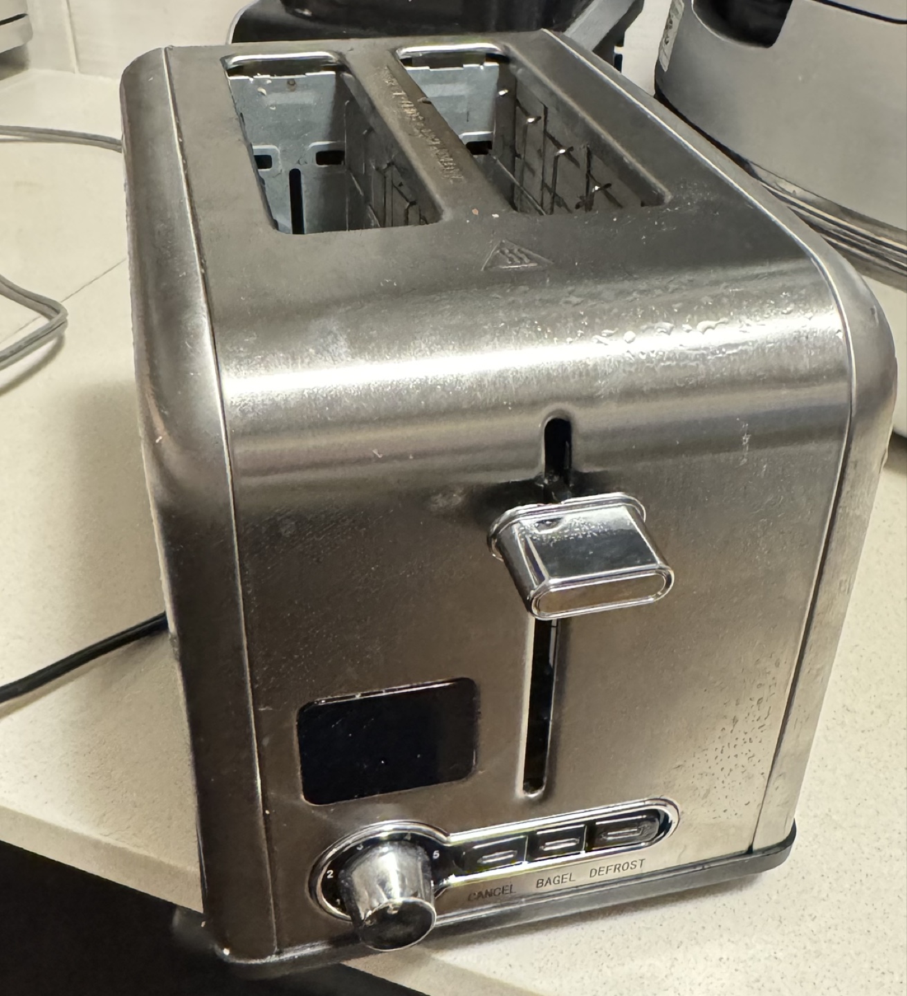 Toaster - Bagel and Defrost Settings