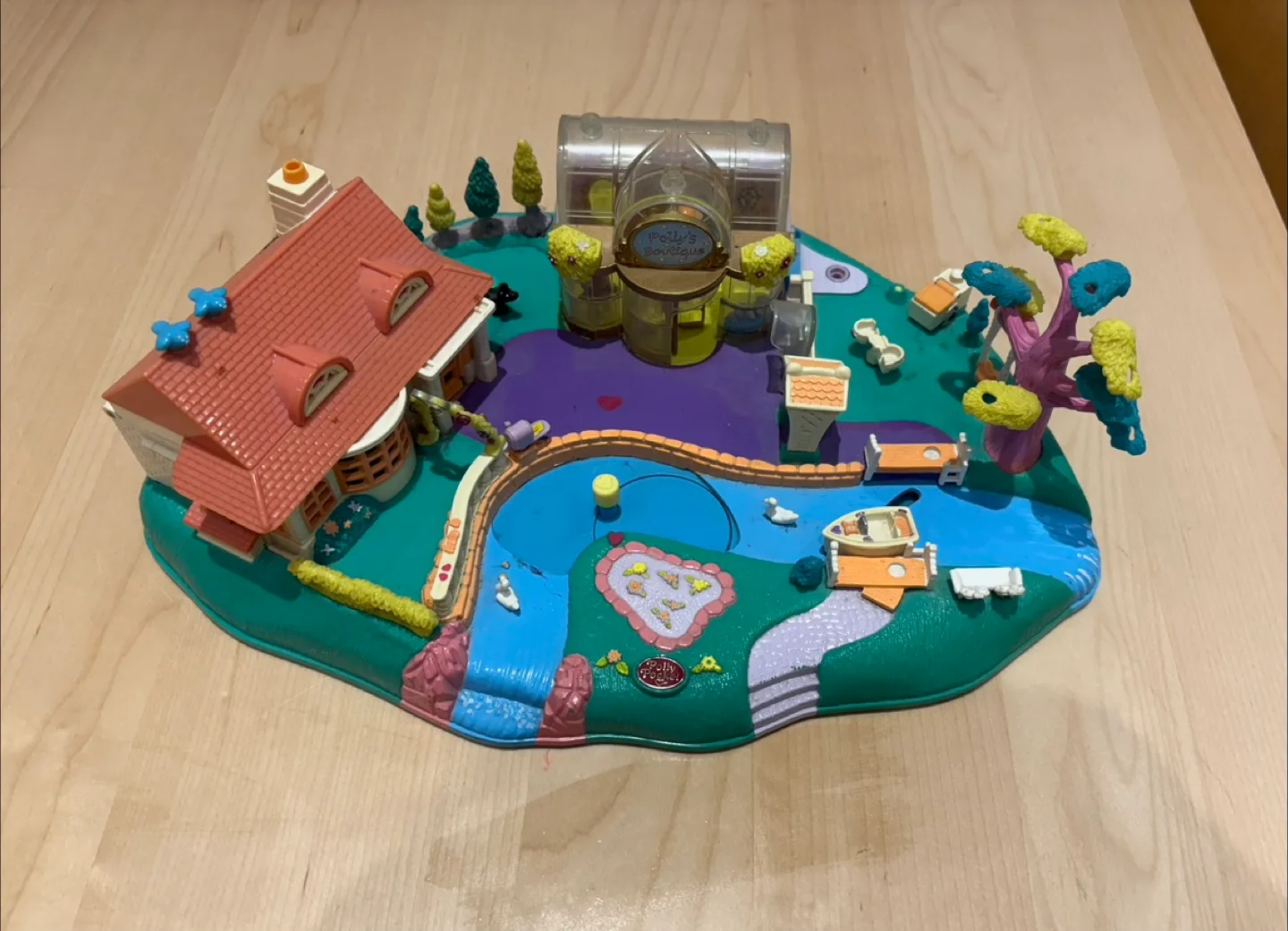 Vintage Polly Pocket Mini Magical Movin' Pollyville thumbnail