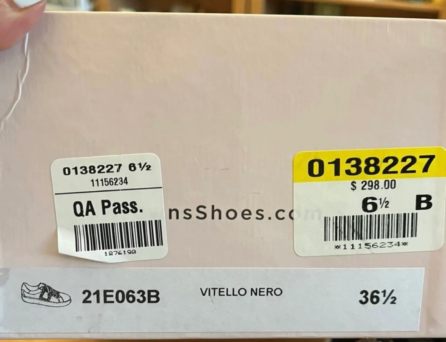 Size 6.5 - Browns Couture Black Leather Sneakers image indicator(6)