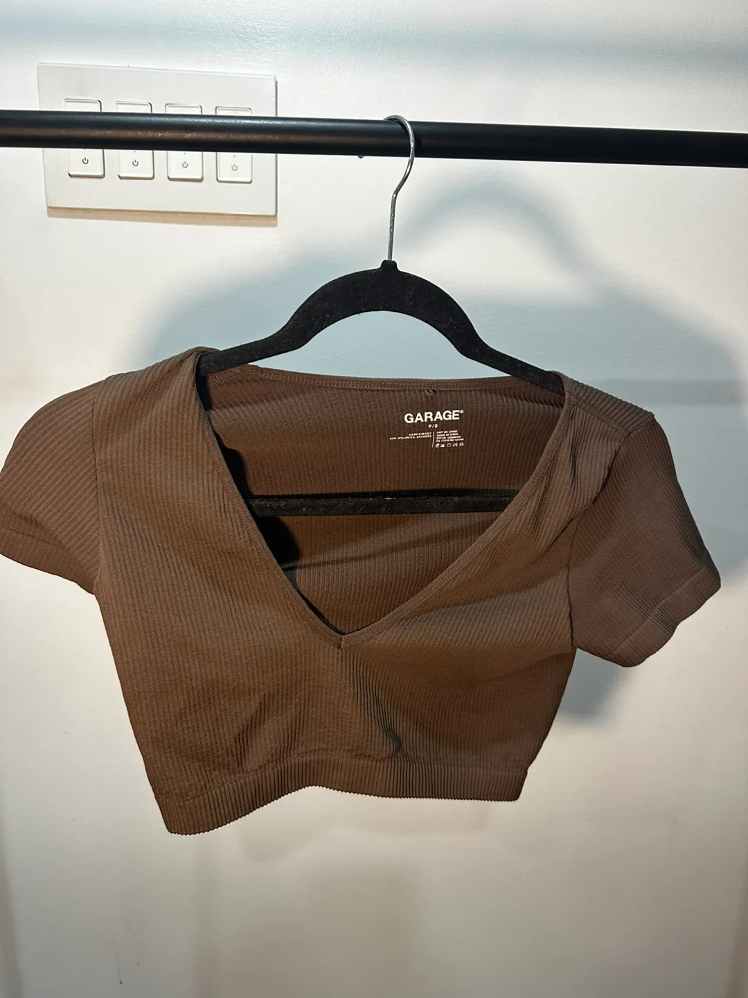 Garage Ribbed Crop Top thumbnail