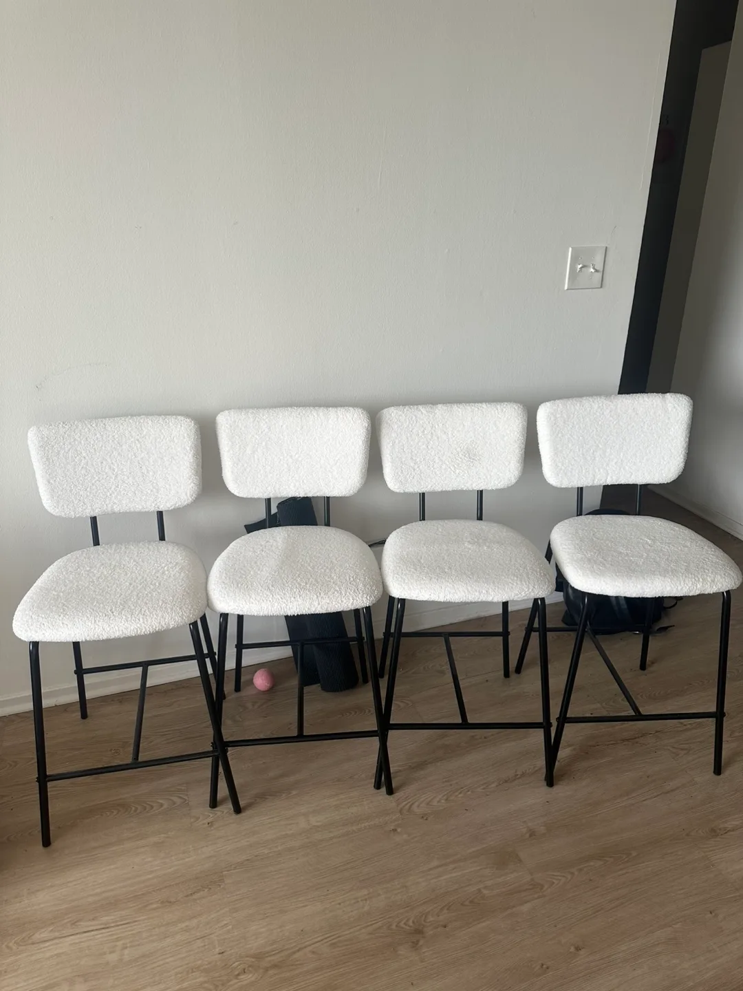 Set of 4 White Boucle Counter Stools thumbnail