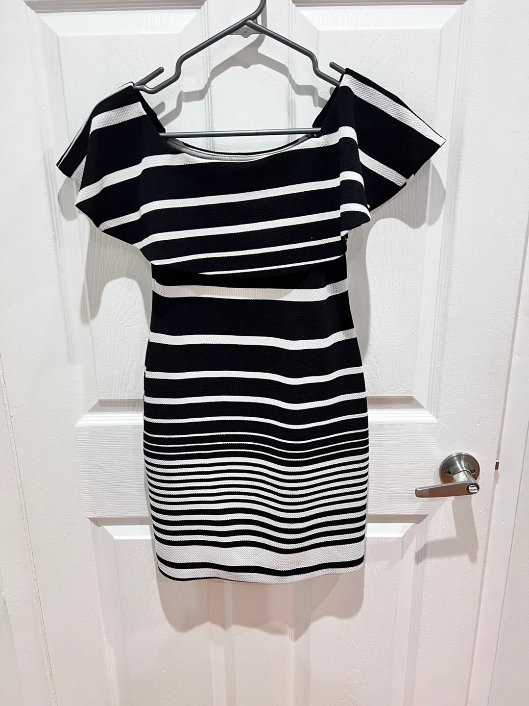 Black and White Striped Off-the-Shoulder Dress - Size Small thumbnail