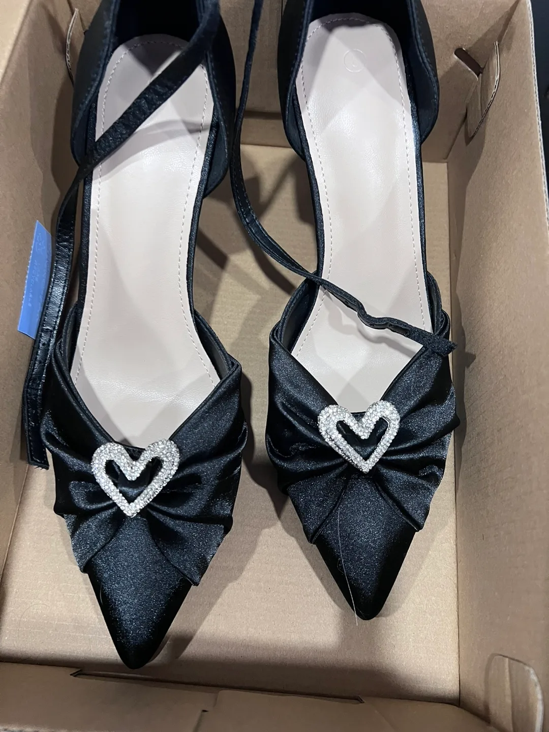 IZRY Black Heels - Size 8 thumbnail