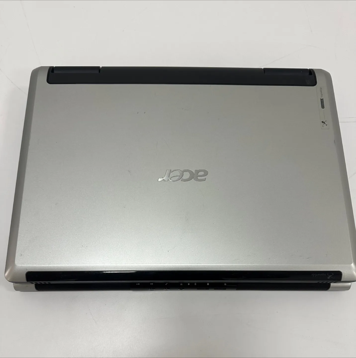 Vintage Acer Aspire 9800 Laptop thumbnail