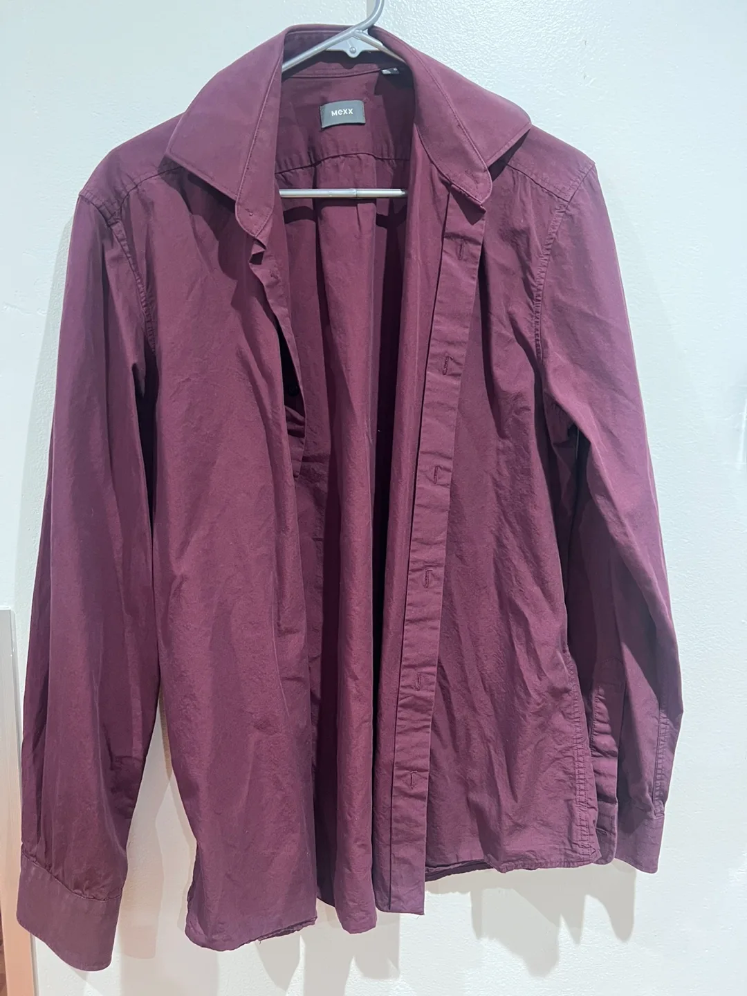 Men’s dress shirt thumbnail
