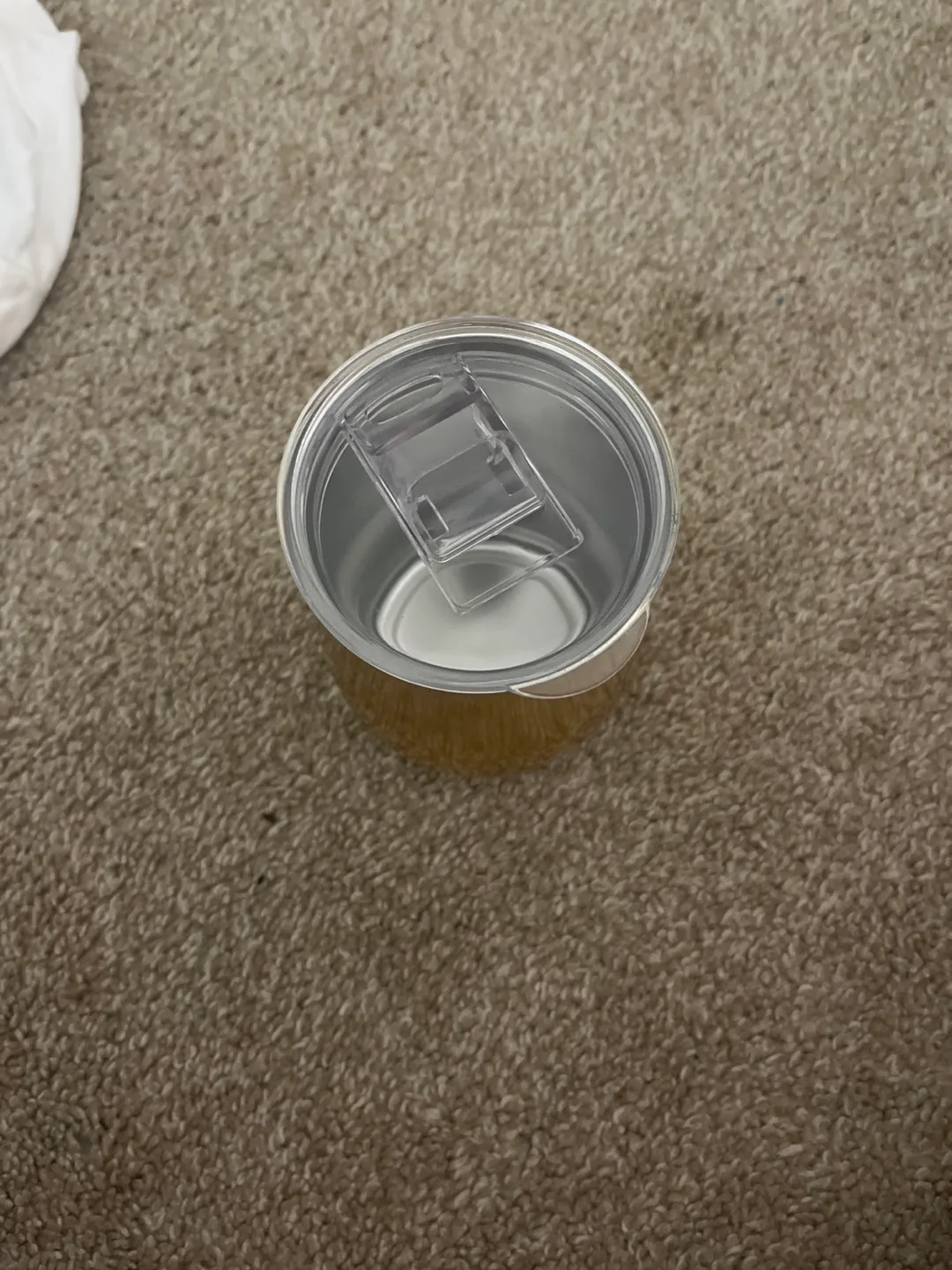 Gold Wine Tumbler with Lid thumbnail